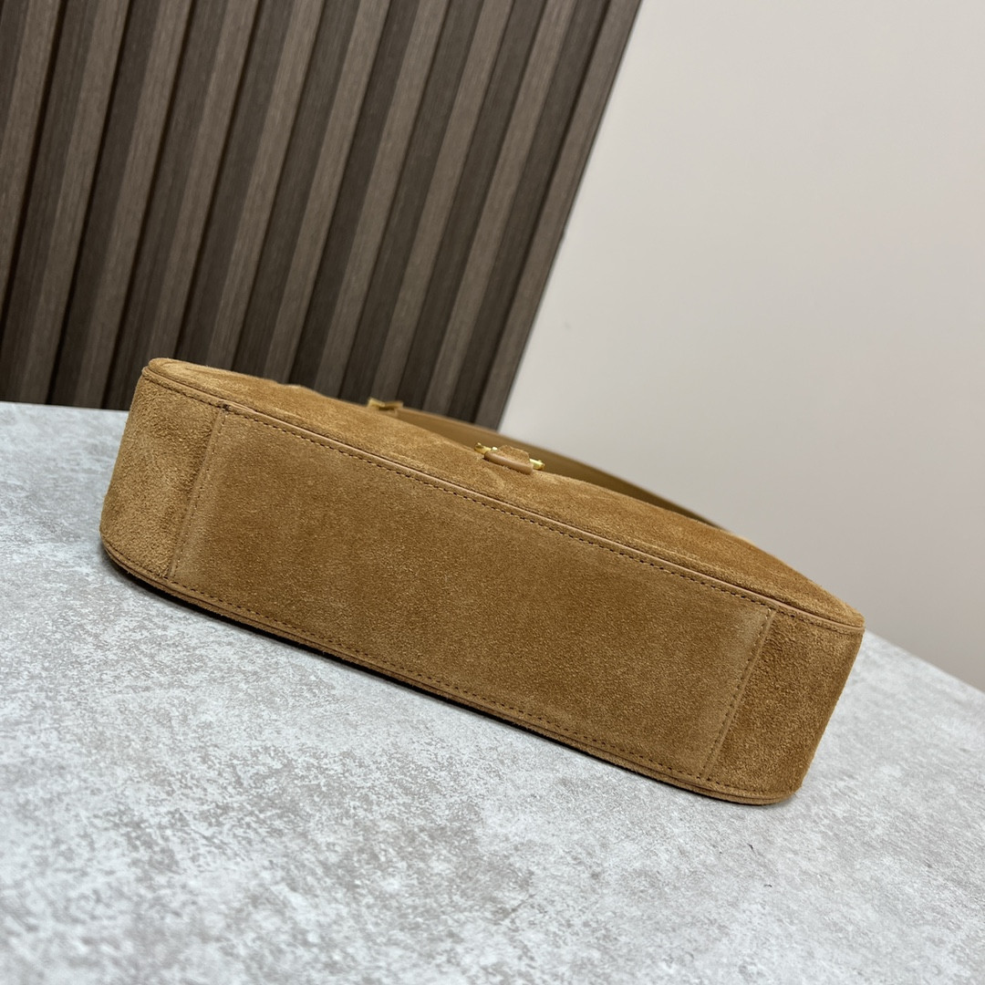 Y*L LE 5 À 7 IN SUEDE BROWN 9 X 6.3 X 2.5 INCHES