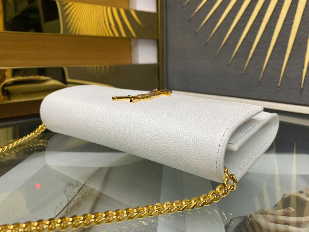 Y*L UPTOWN CHAIN WALLET IN GRAIN DE POUDRE EMBOSSED LEATHER BLANC VINTAGE 7.5 X 4.7 X 1.2 INCHES