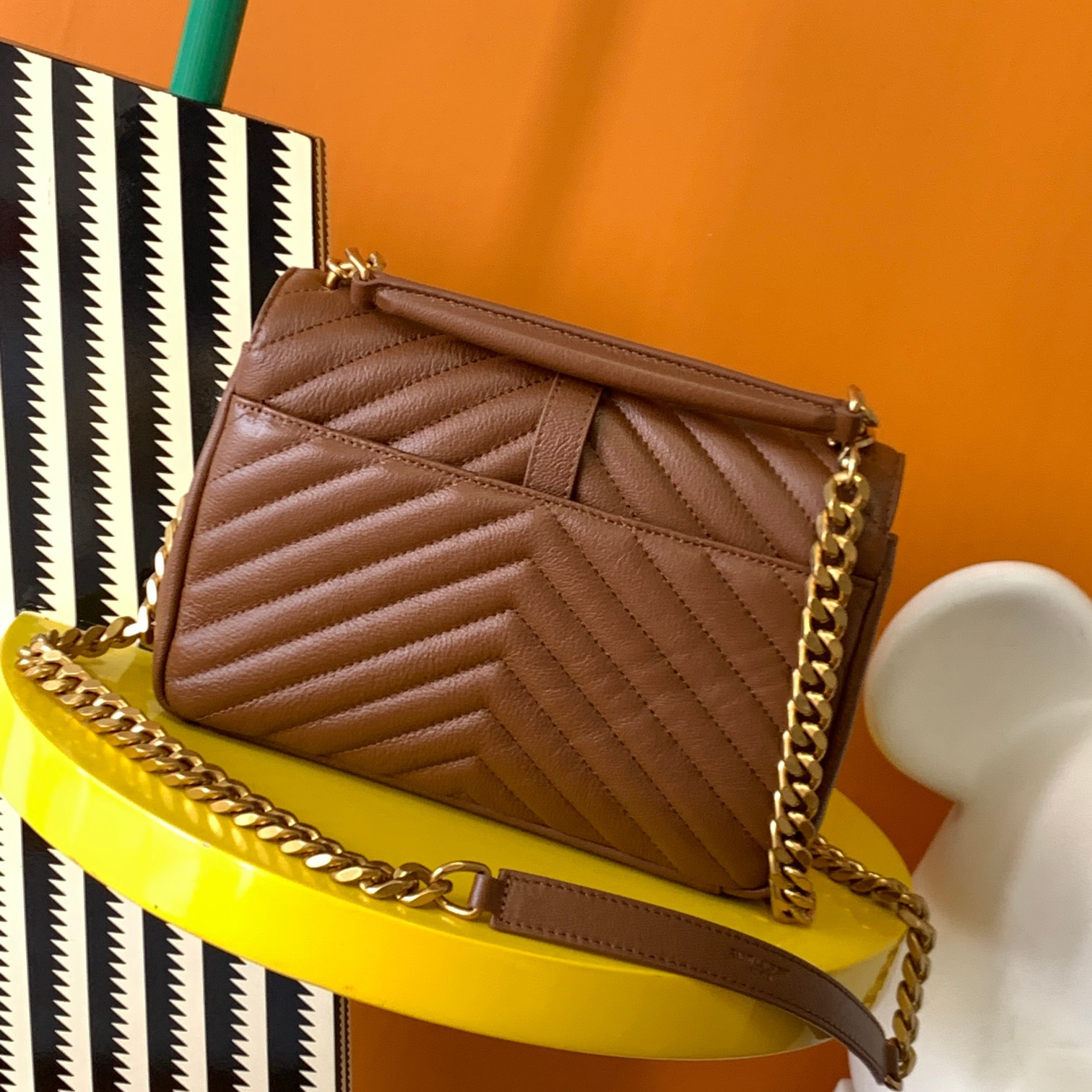 Y*L COLLEGE MEDIUM IN QUILTED LEATHER COFFEE 9.4 X 6.6 X 2.5 INCHES