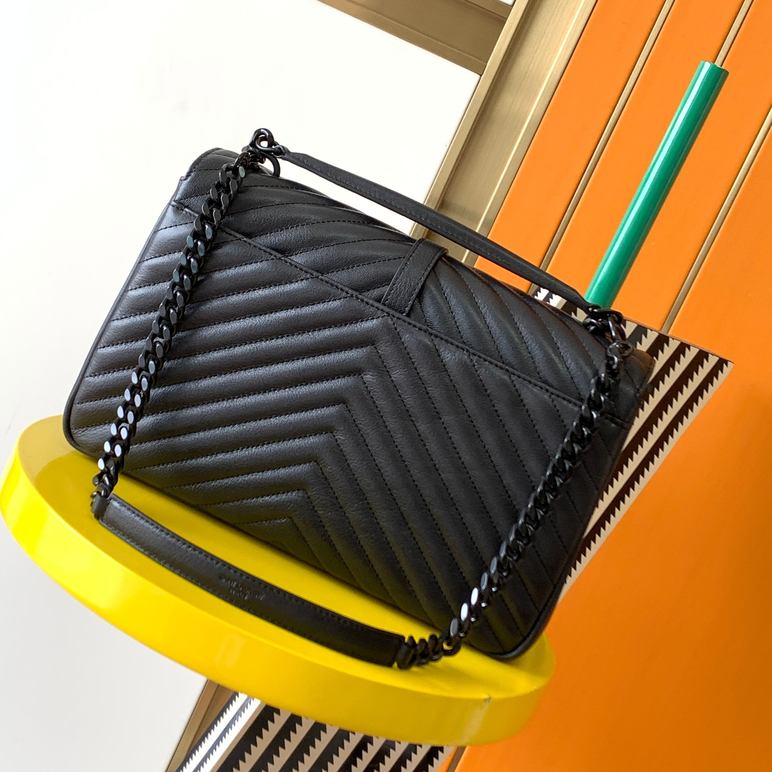 Y*L COLLEGE MEDIUM IN QUILTED LEATHER ALL BLACK 9.4 X 6.6 X 2.5 INCHES