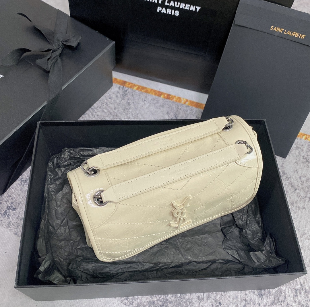 Y*L NIKI BABY IN VINTAGE LEATHER BLANC VINTAGE 8.2 X 6 X 2.9 INCHES