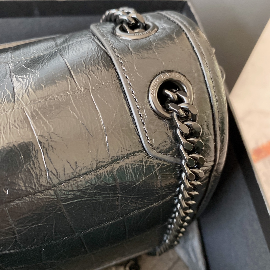 Y*L NIKI BABY IN VINTAGE LEATHER BLACK SILVER 8.2 X 6 X 2.9 INCHES