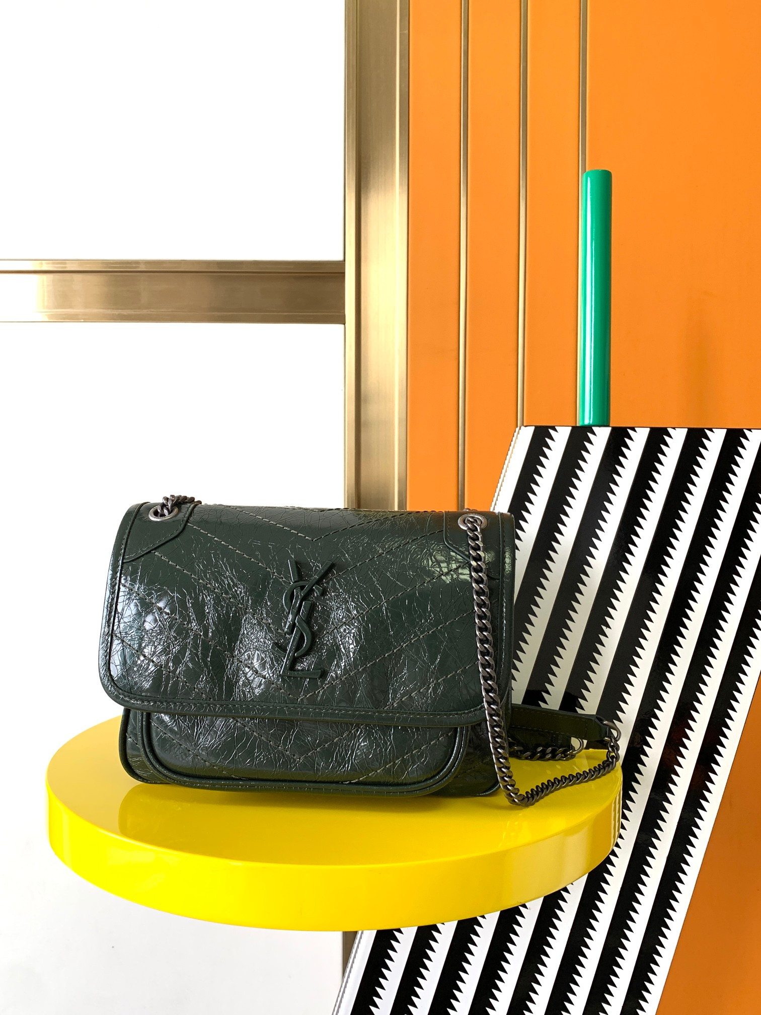 Y*L NIKI BABY IN VINTAGE LEATHER DARK GREEN 8.2 X 6 X 2.9 INCHES