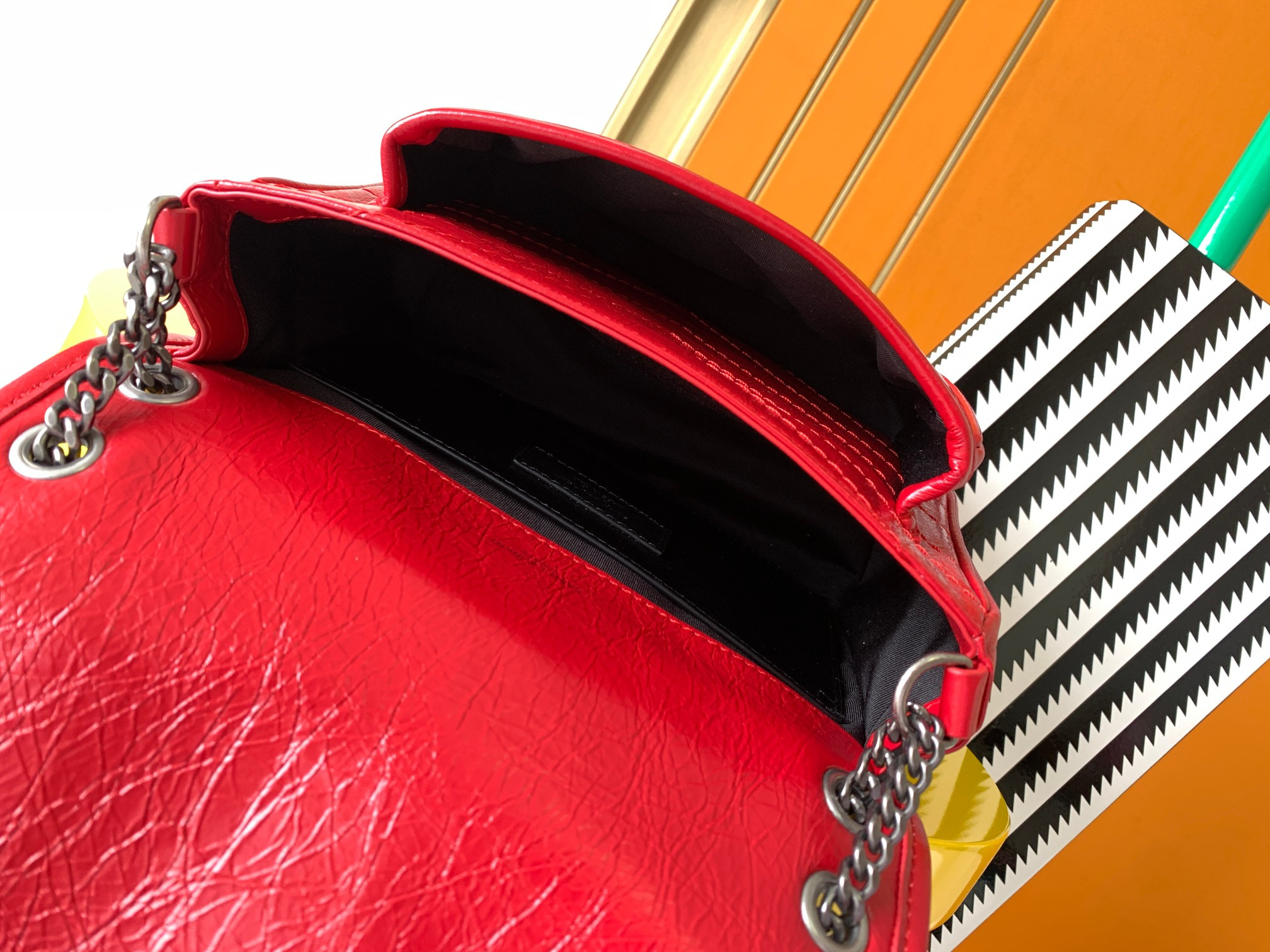 Y*L NIKI BABY IN VINTAGE LEATHER RED 8.2 X 6 X 2.9 INCHES