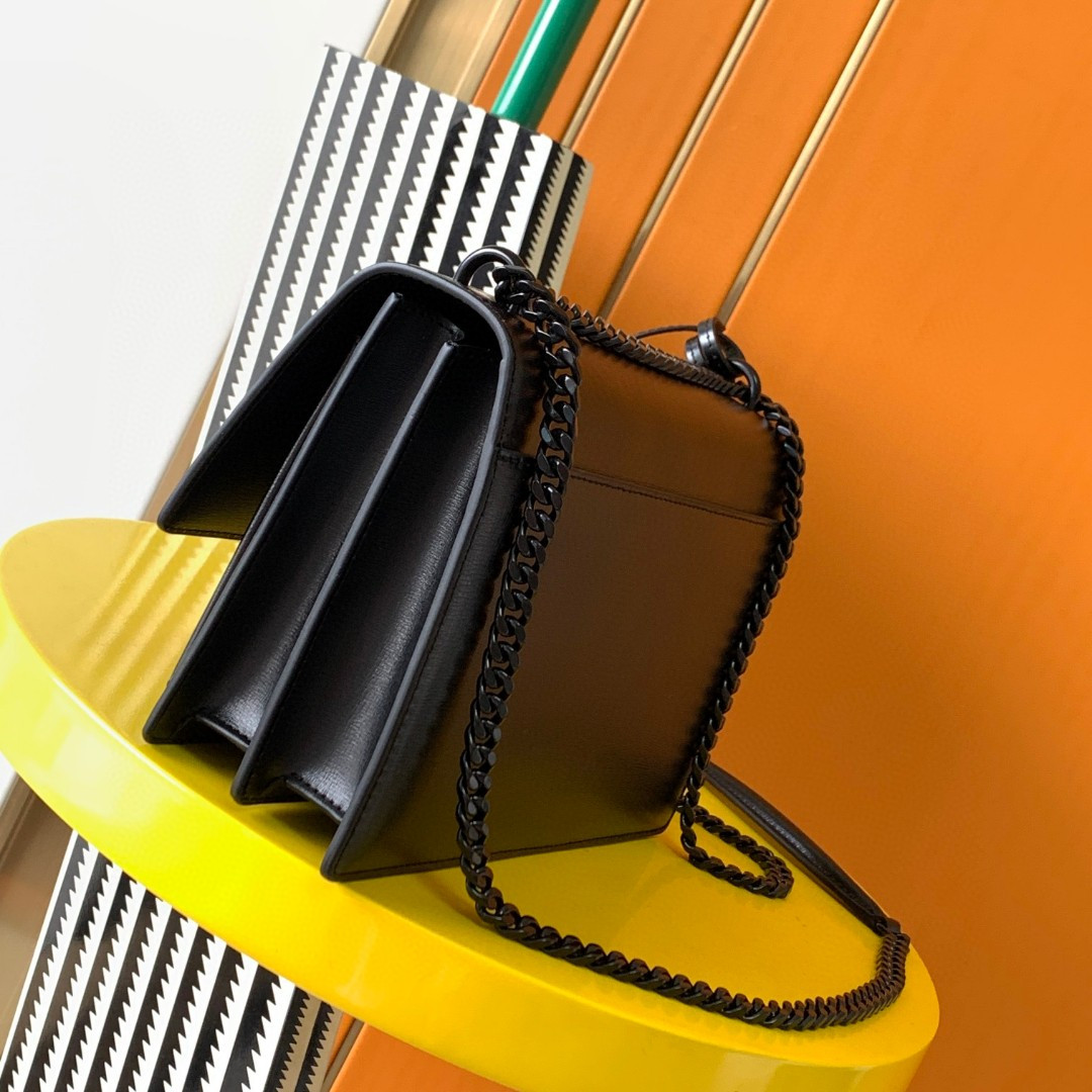 Y*L SUNSET MEDIUM IN SMOOTH LEATHER NOIR 8 X 6.2 X 2.5 INCHES