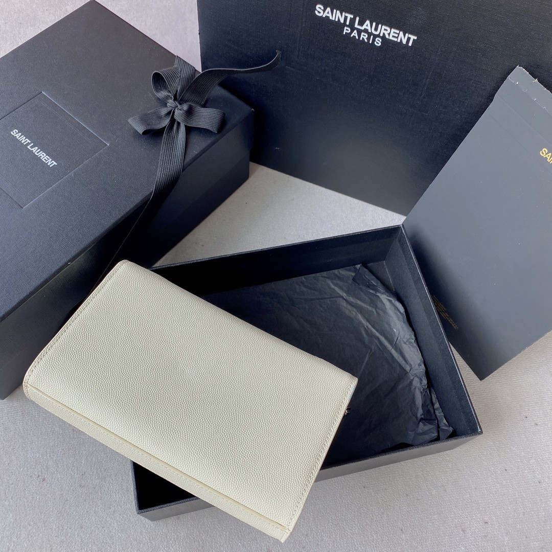 Y*L KATE SMALL IN GRAIN DE POUDRE EMBOSSED LEATHER WHITE SILVER 7.8 X 4.9 X 1.9 INCHES