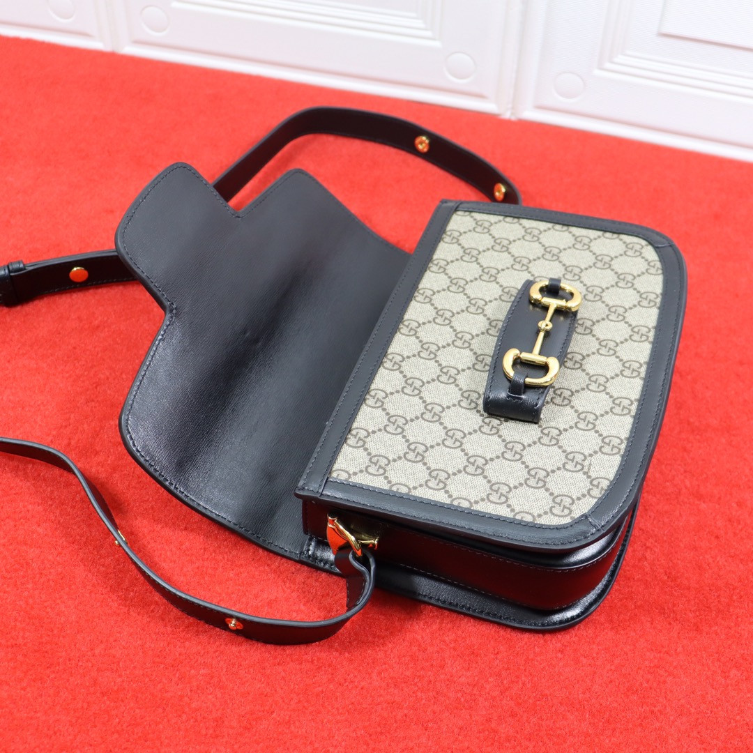 G*u*i HORSEBIT 1955 SHOULDER BAG Beige Black 9.8"W x 7"H x 3.1"D