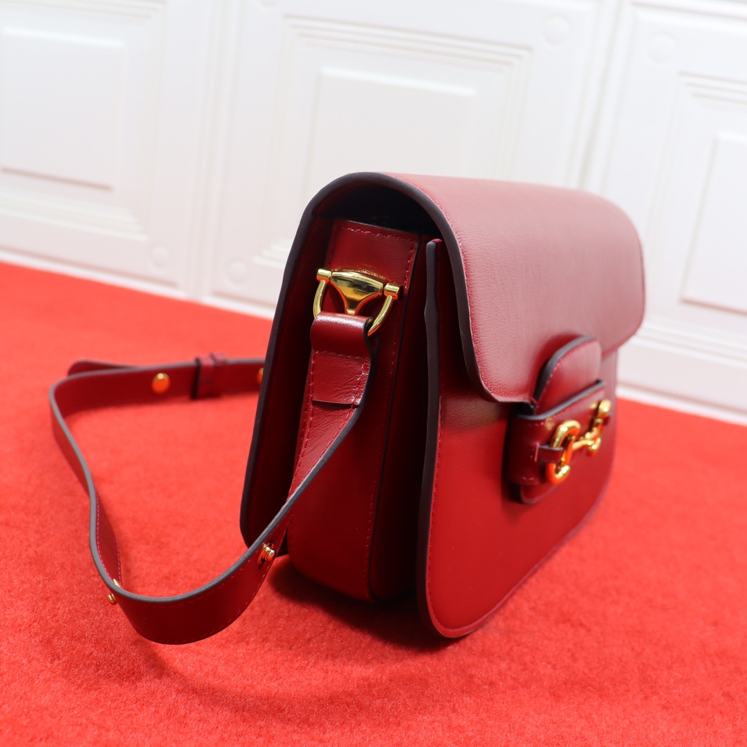 G*u*i HORSEBIT 1955 SHOULDER BAG RED 9.8"W x 7"H x 3.1"D