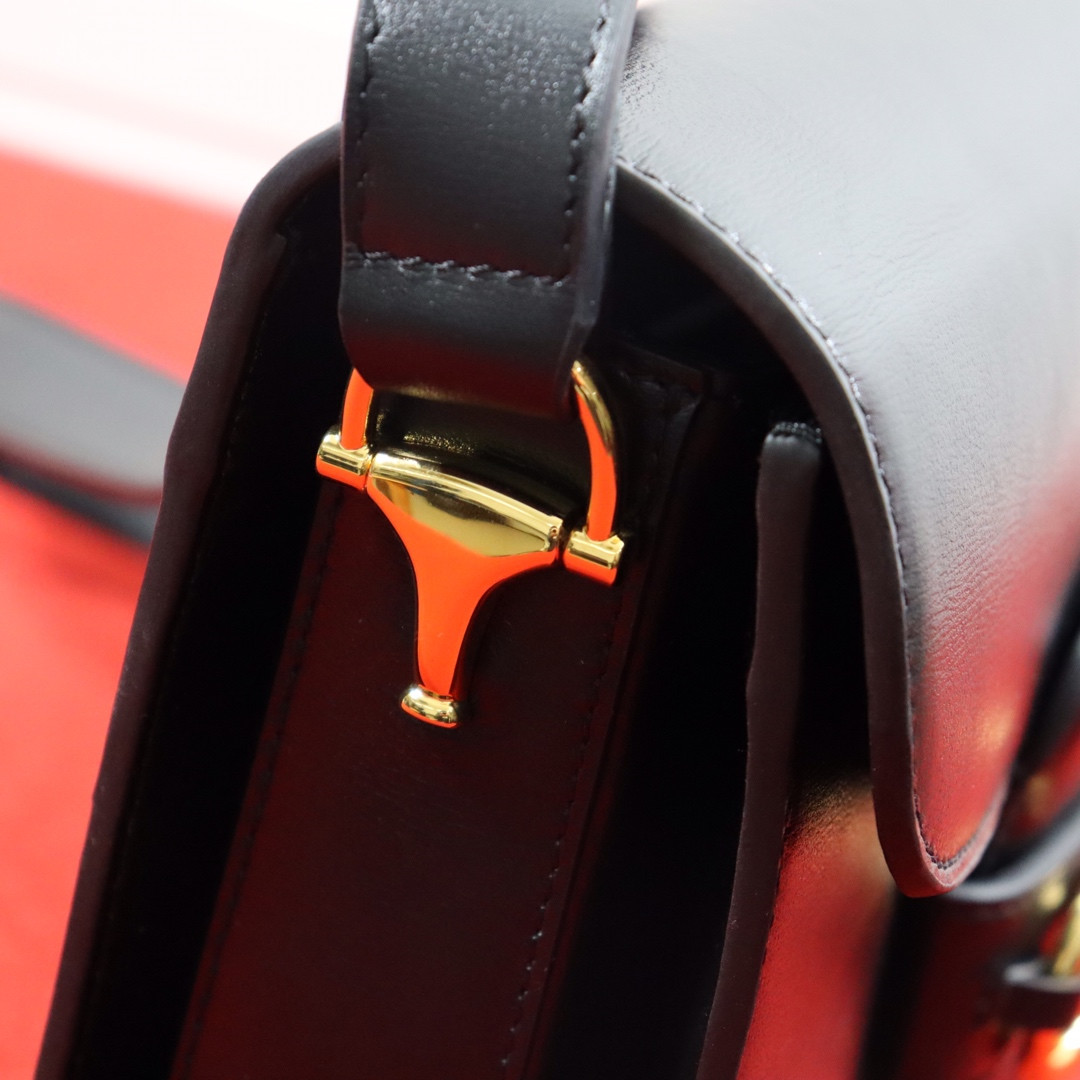 G*u*i HORSEBIT 1955 SHOULDER BAG BLACK 9.8"W x 7"H x 3.1"D