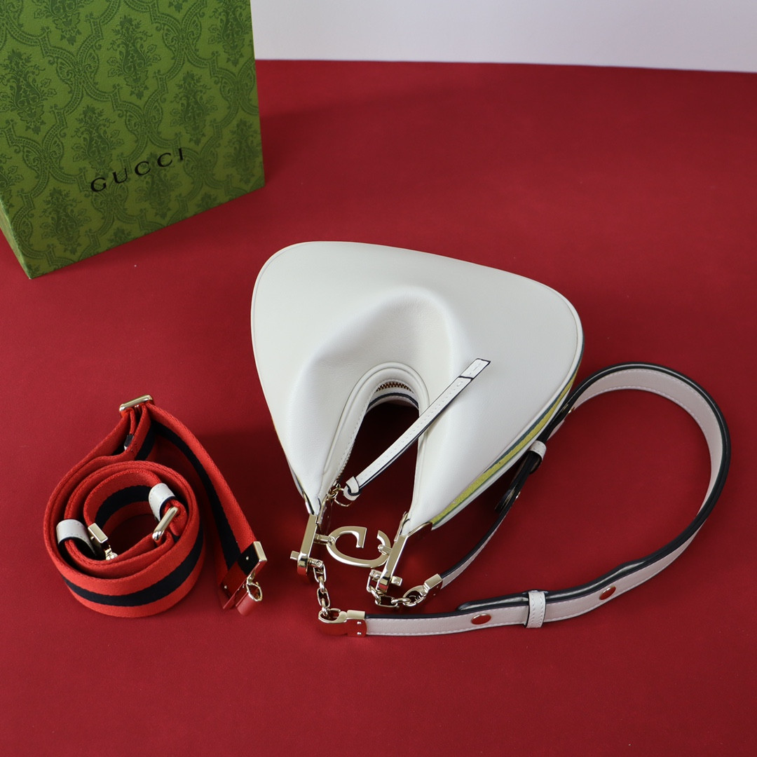 G*u*i ATTACHE SMALL SHOULDER BAG WHITE 9"W x 8.7"H x 2"D