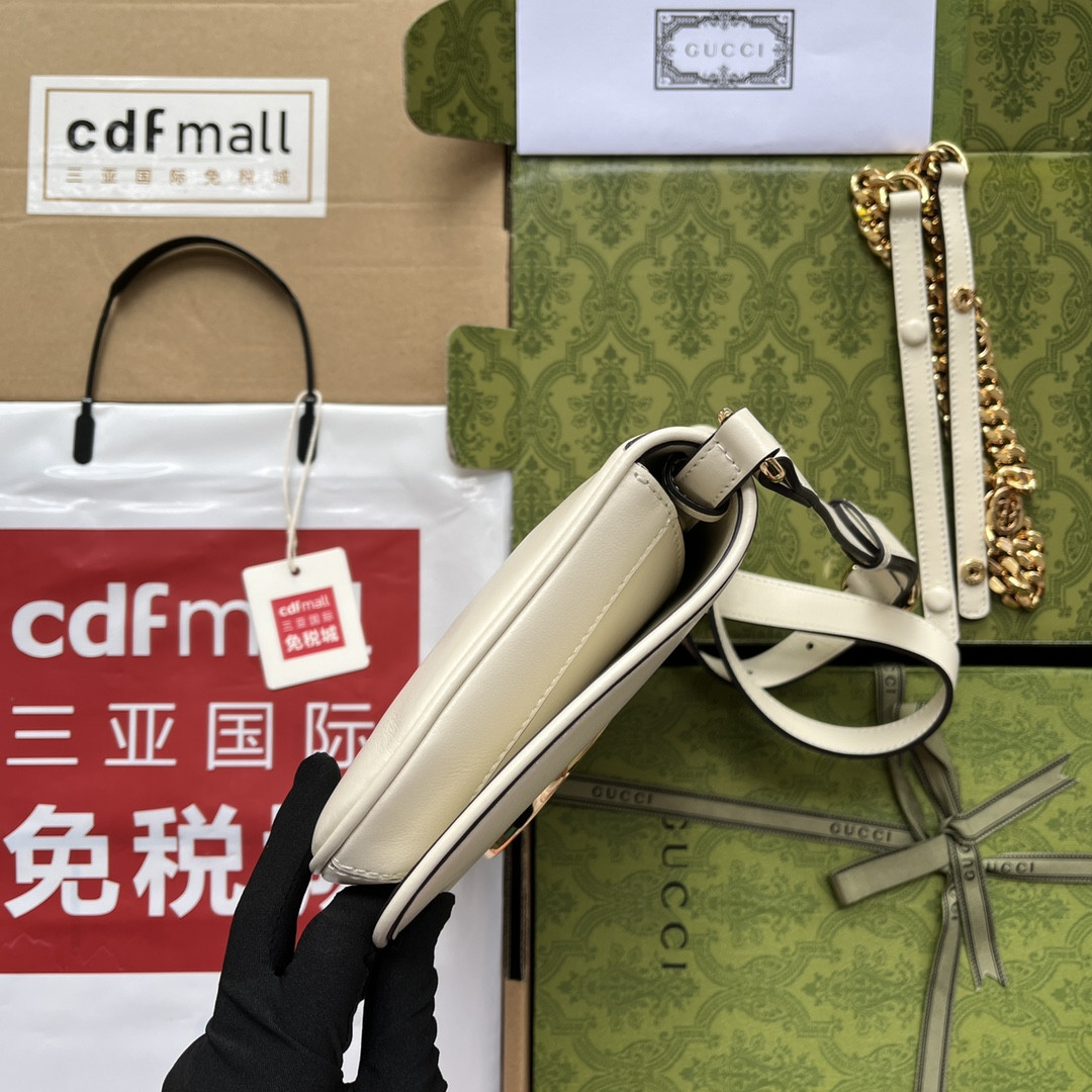 G*u*i BLONDIE SHOULDER BAG WHITE 11"W x 6.3"H x 1.6"D