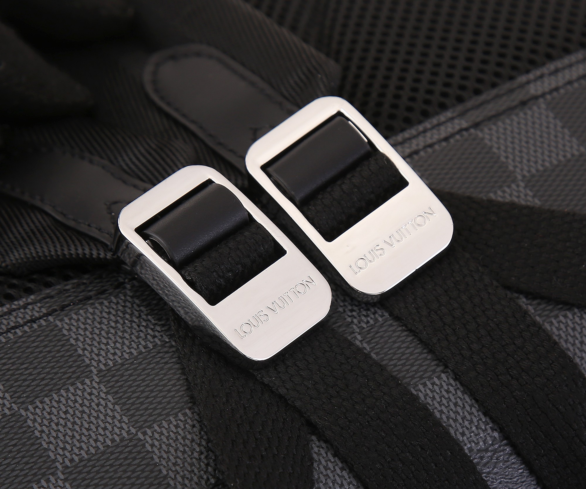 L0*is V*t0n N40499 Avenue Backpack 40 x 31 x 15 cm