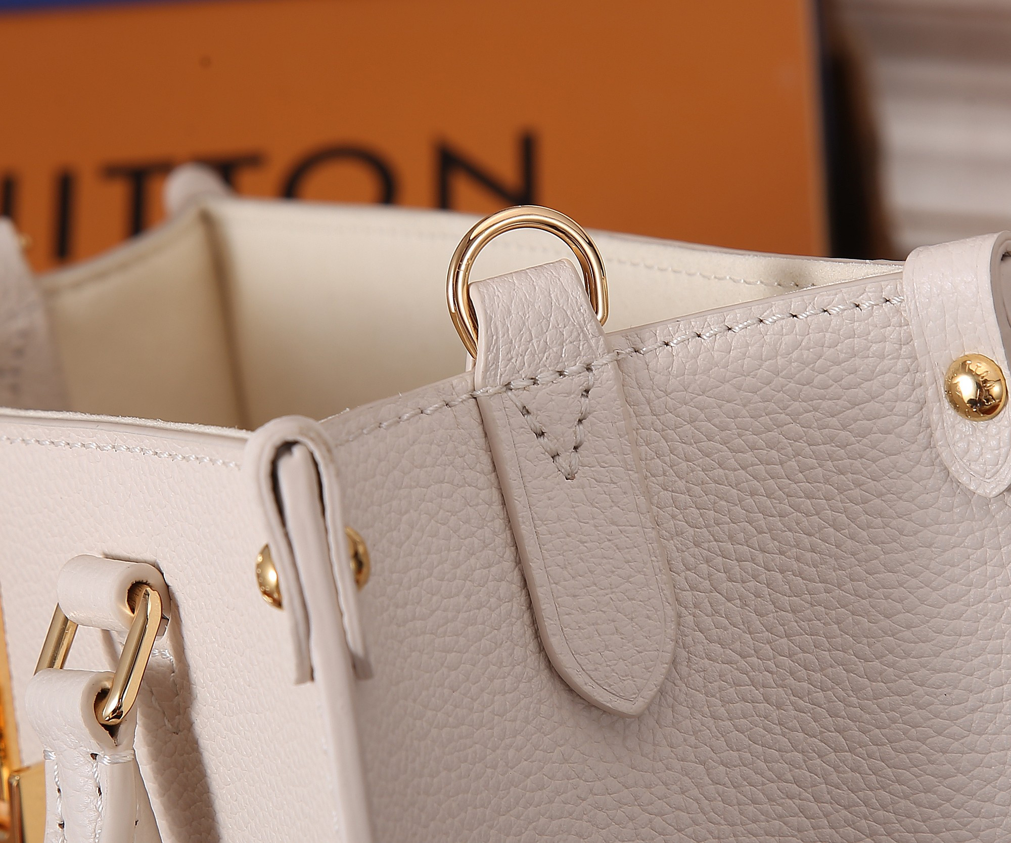 LV M23637 Lock & Go 9.6 x 7.5 x 4.1 inches