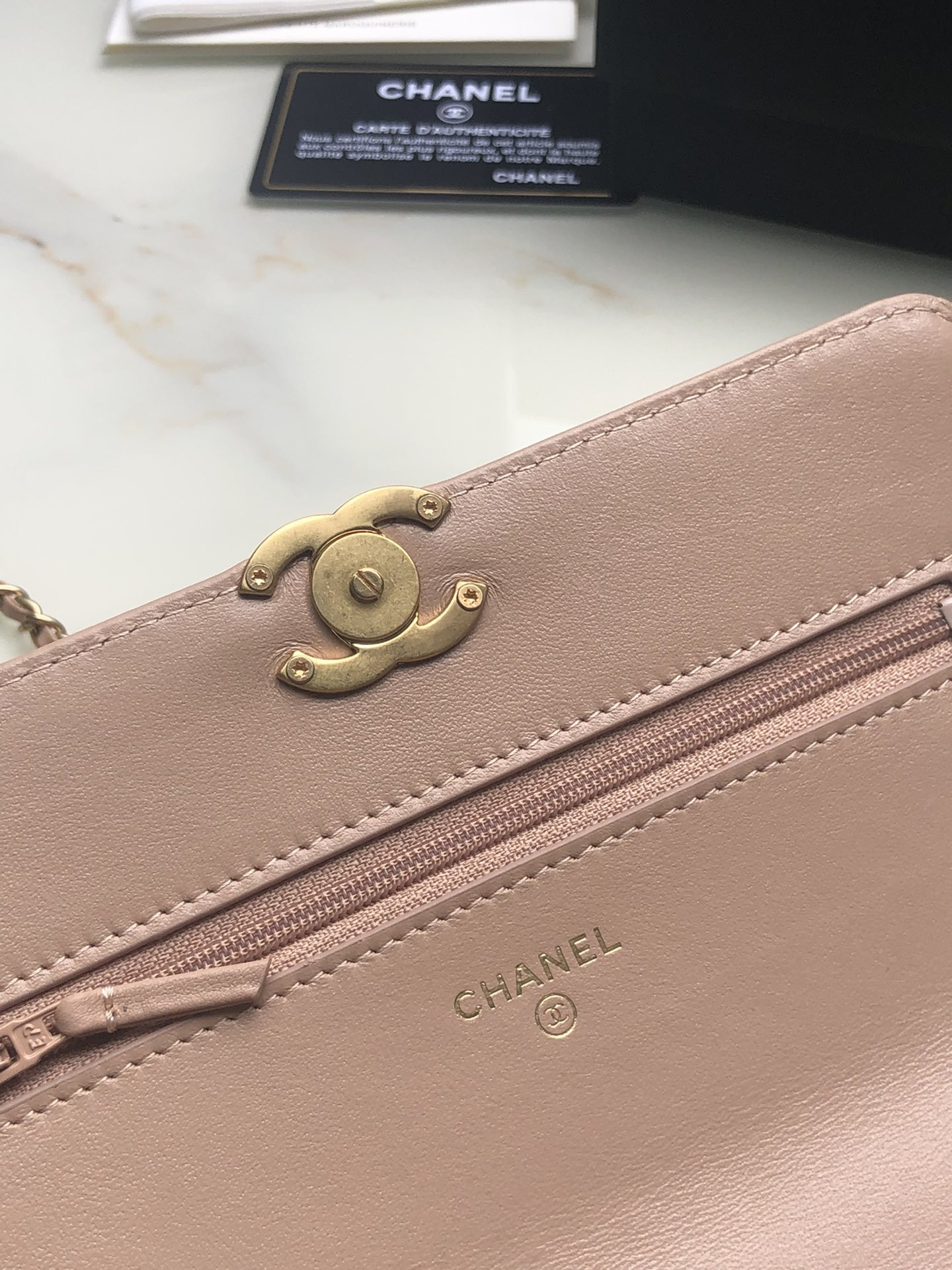 Ch*el CLASSIC WALLET ON CHAIN Pink 4.8 × 7.5 × 1.4 in