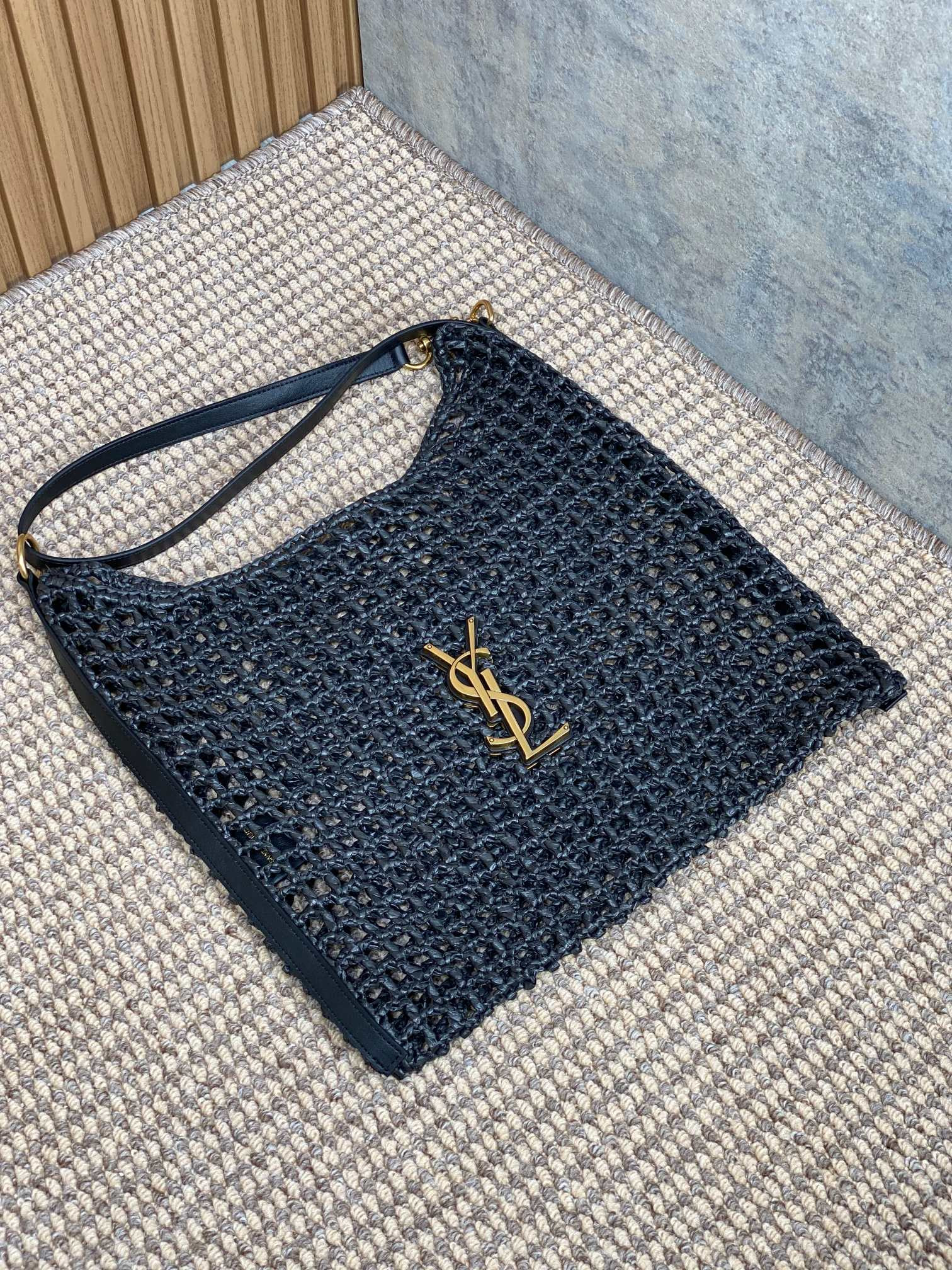 Y*L OXALIS BAG IN RAFFIA MACRAMÉ BLACK 14.6X 5.7X1.2INCHES