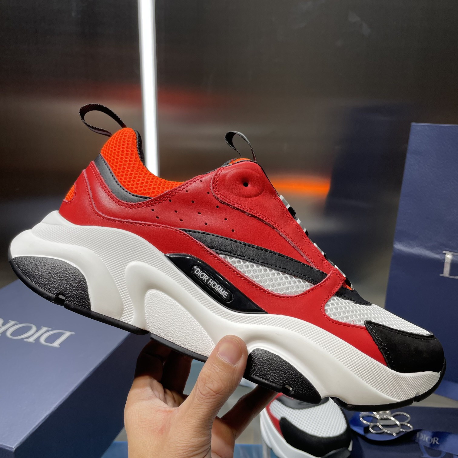 UA D*0r B22 red Sneaker