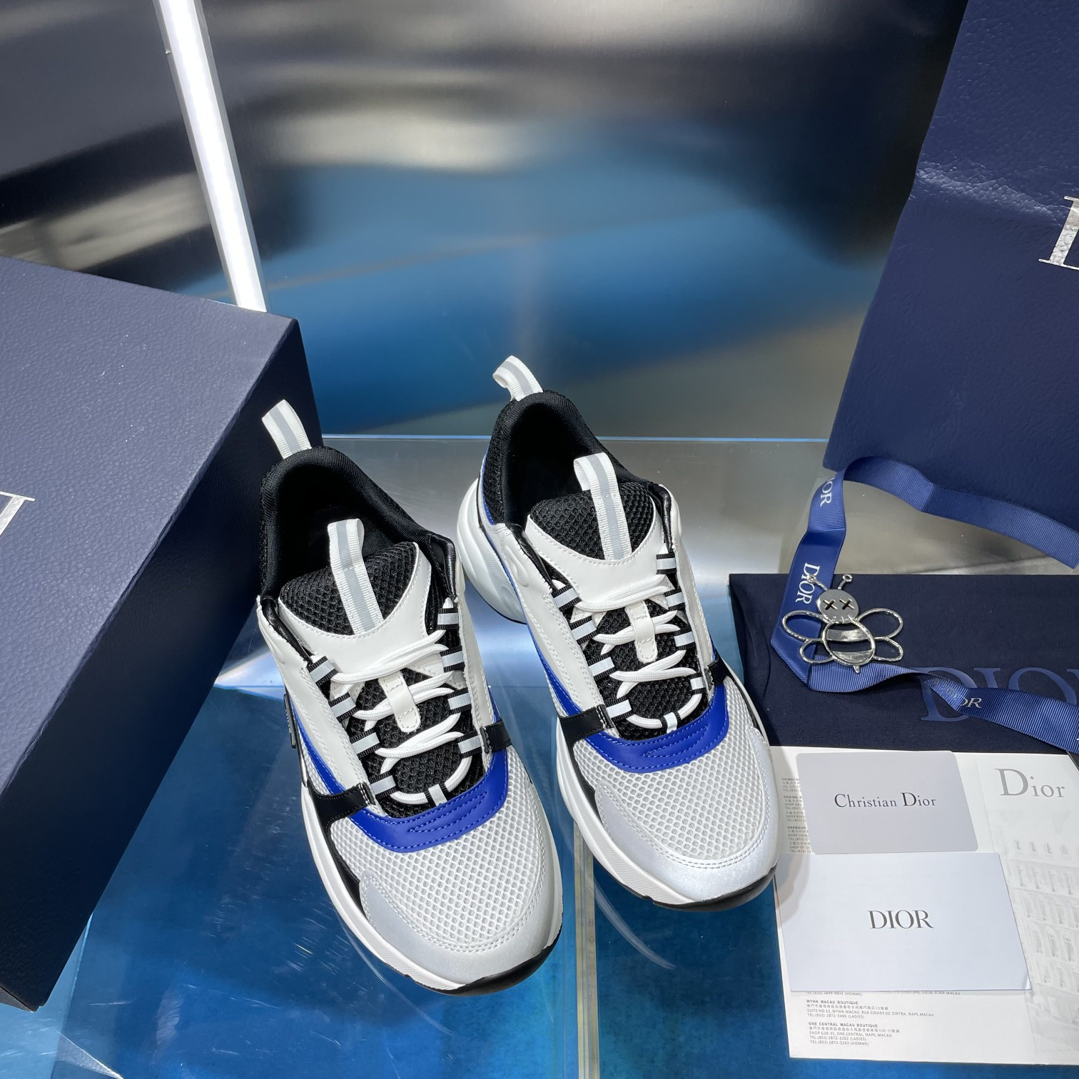 UA D*0r B22 white Sneaker