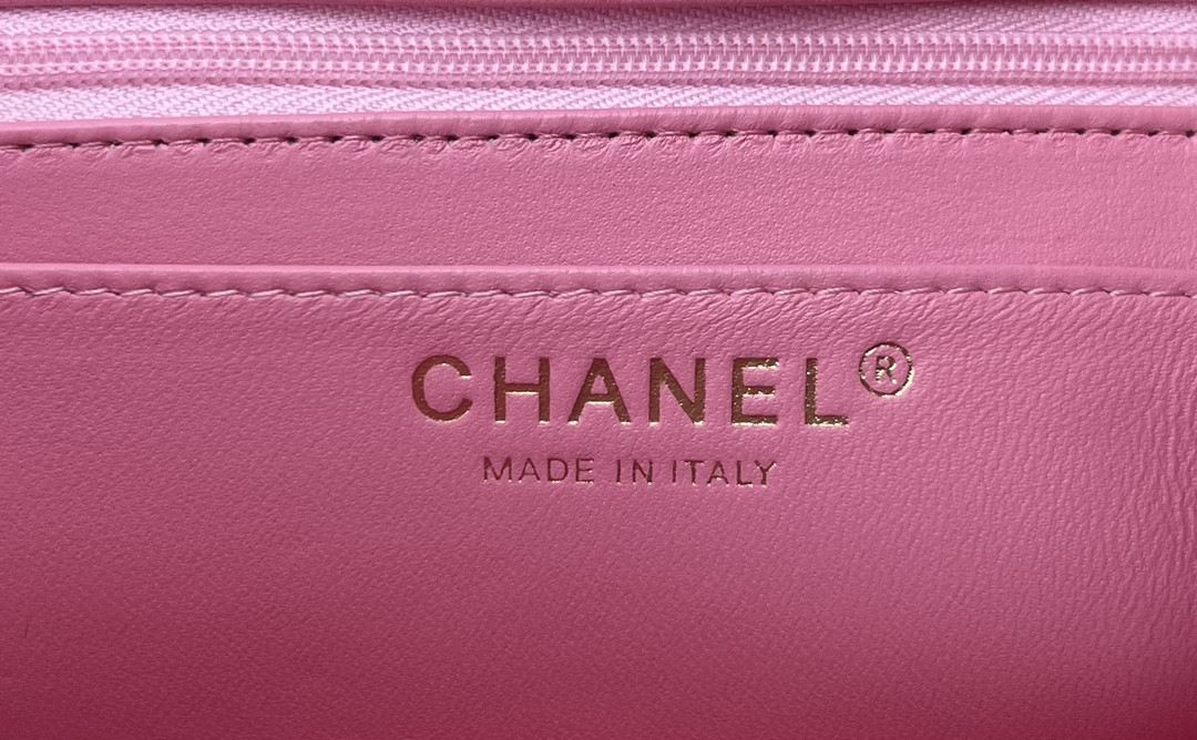 Ch*el MINI CLASSIC 11.12 HANDBAG Tweed & Gold-Tone Metal 4.7 × 7.8 × 2.3 in