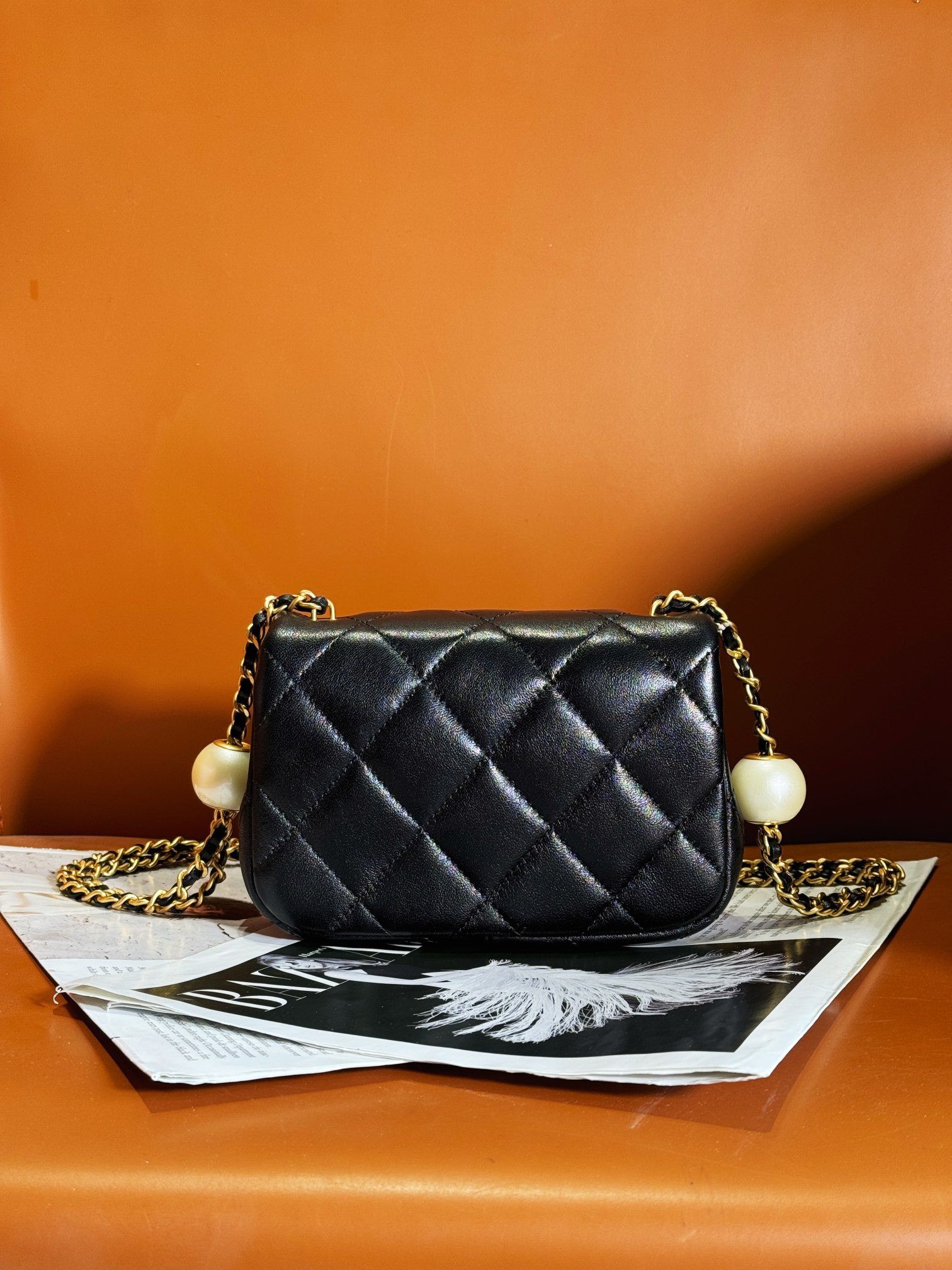 Ch*el MINI CLASSIC HANDBAG Pearl Chain 11.5x17x5cm