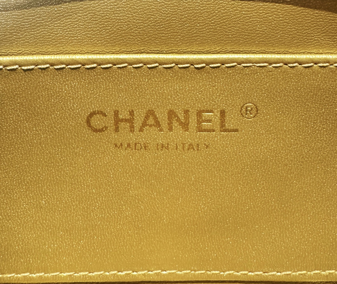 Ch*el MINI CLASSIC HANDBAG Pearl Chain 11.5x17x5cm