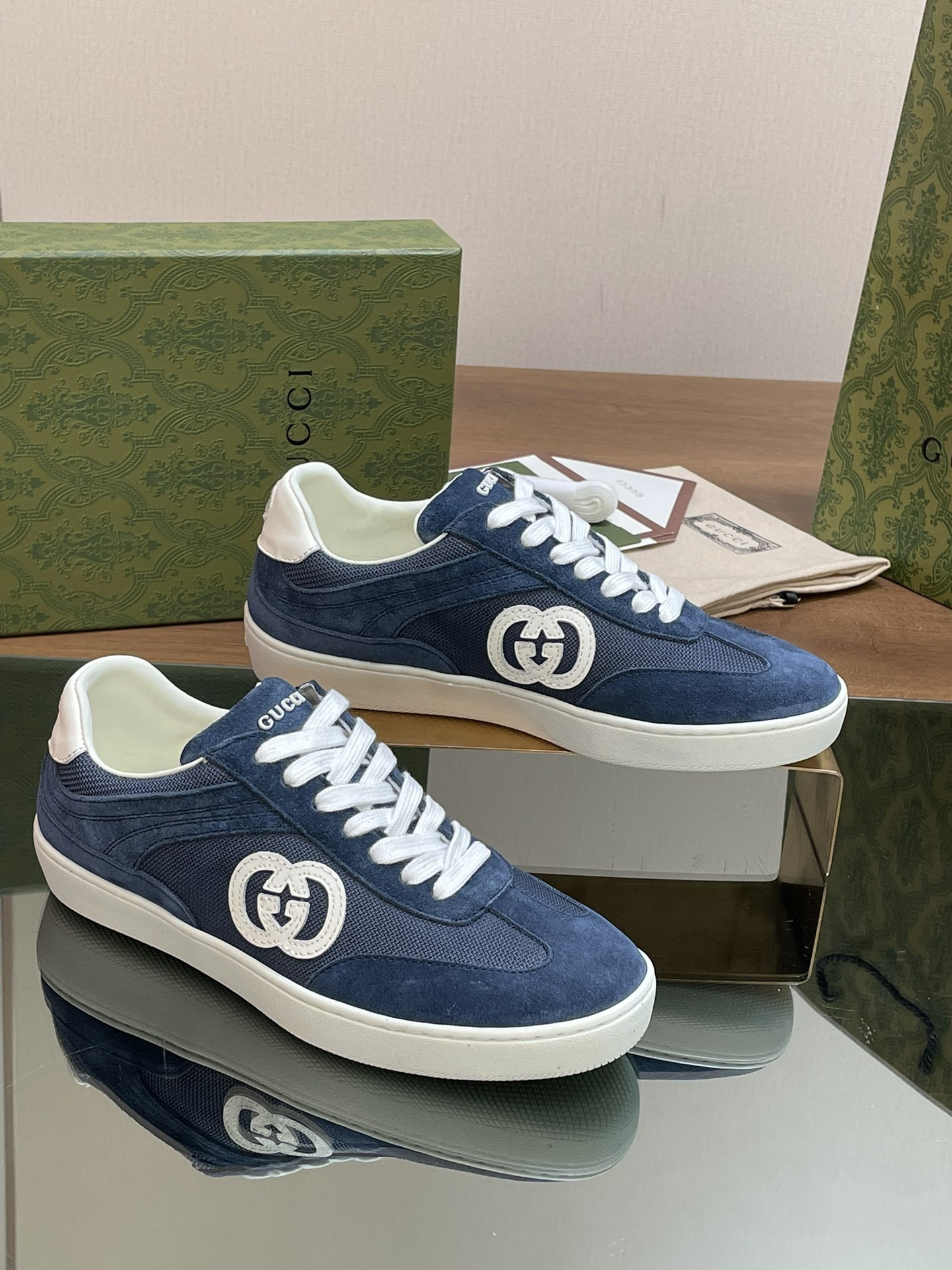 UA G*u*i INTERLOCKING G SNEAKER Blue