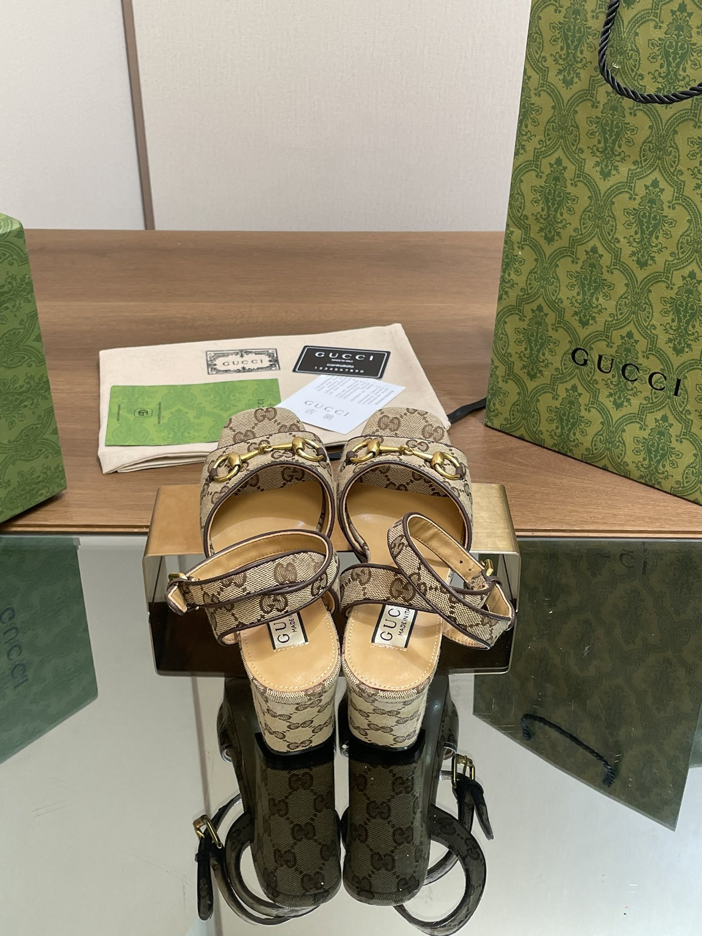 UA G*u*i HORSEBIT PLATFORM SANDAL