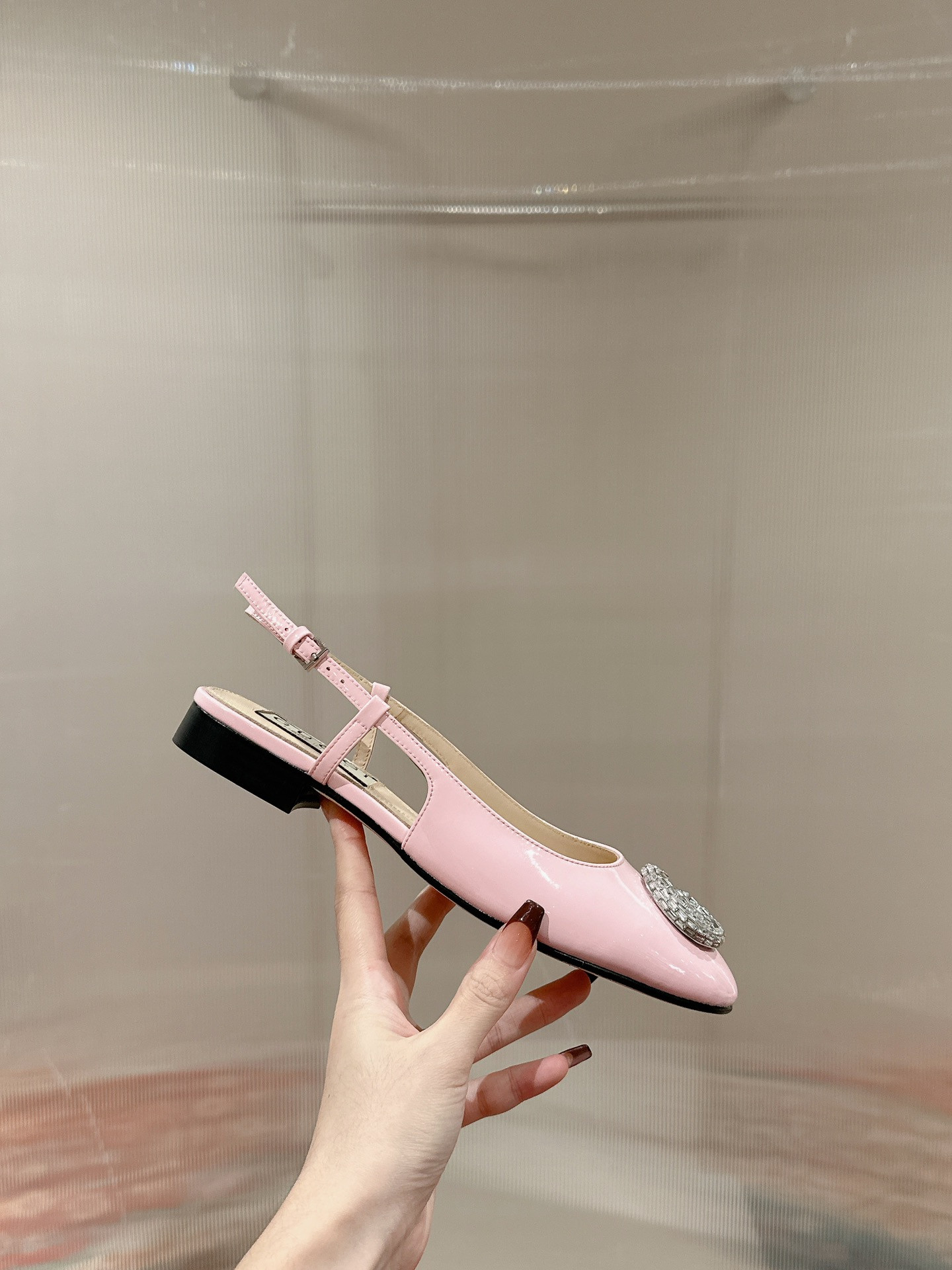 UA G*u*i BALLERINA WITH DOUBLE G