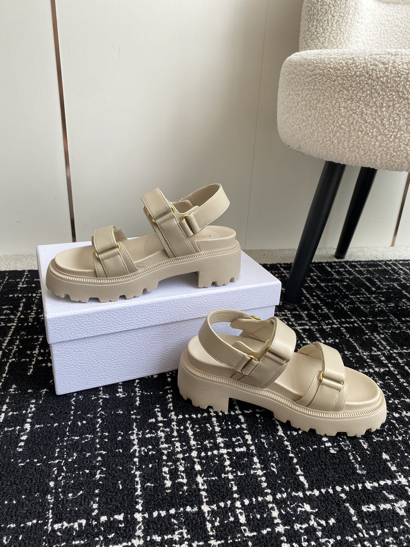 UA D*0ract Platform Sandal