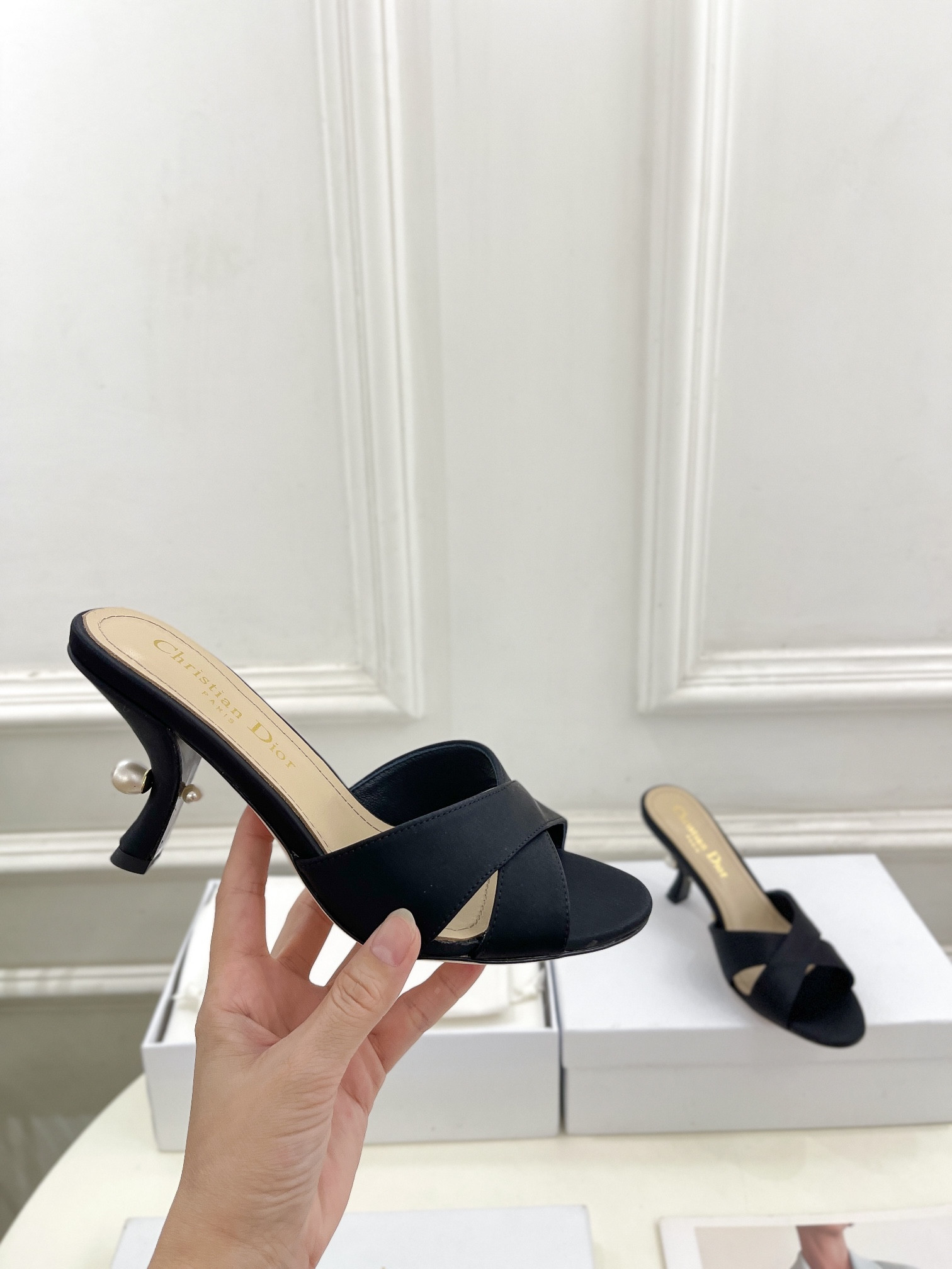 UA D*0r Tribales Heeled Slide