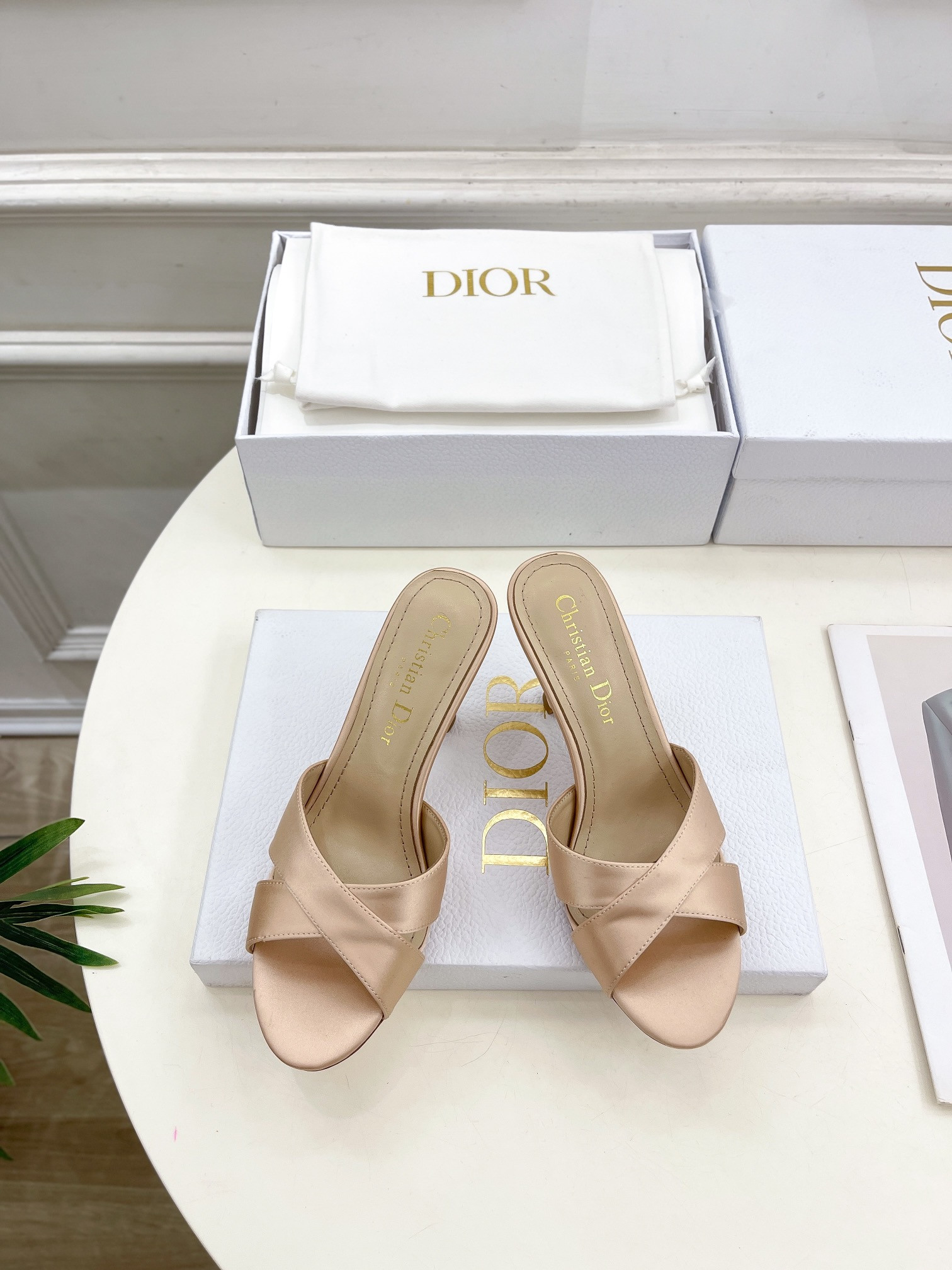 UA D*0r Tribales Heeled Slide