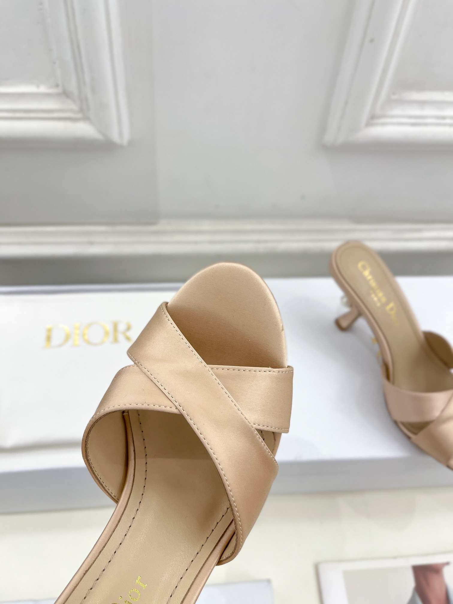 UA D*0r Tribales Heeled Slide