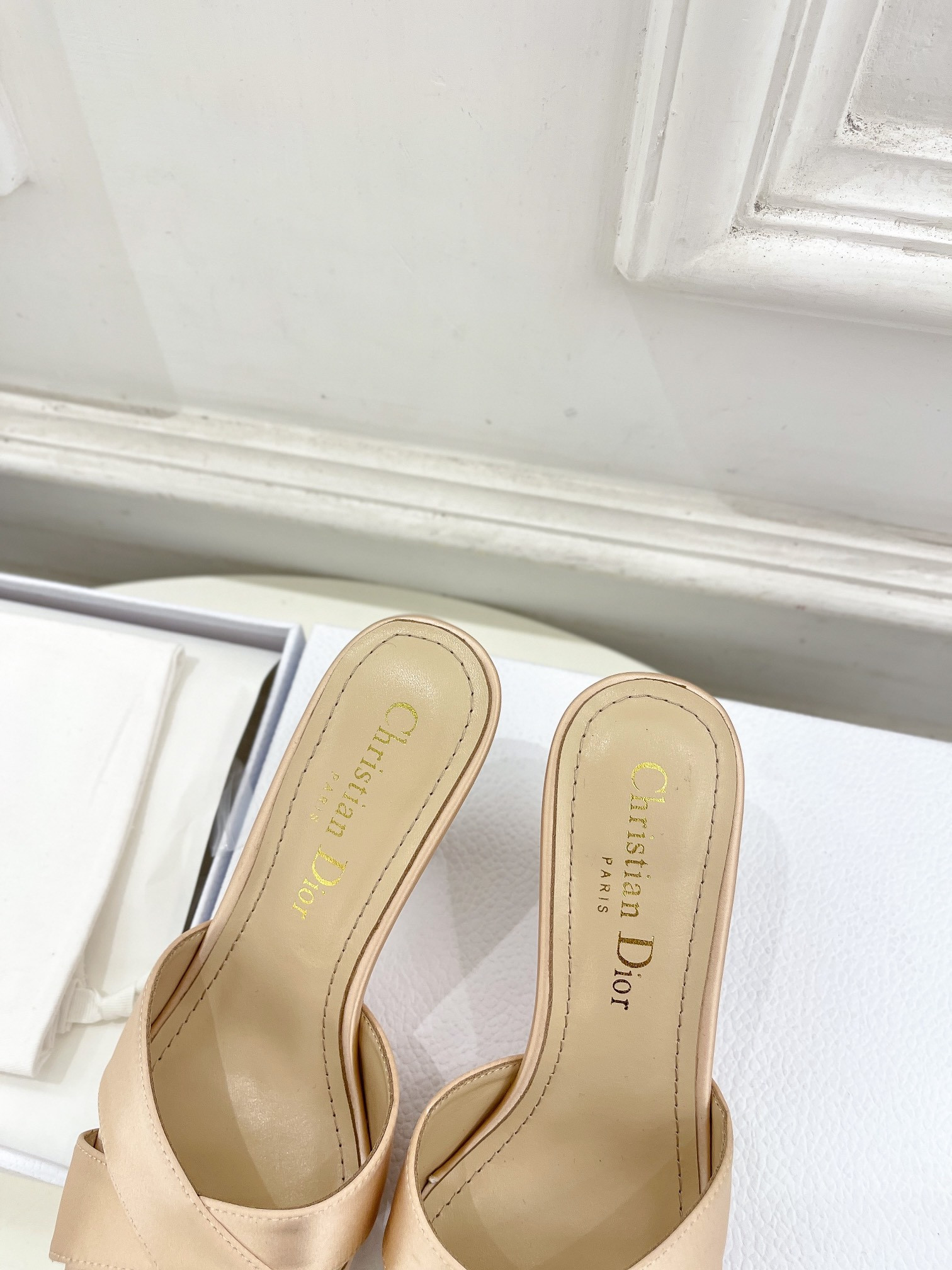 UA D*0r Tribales Heeled Slide