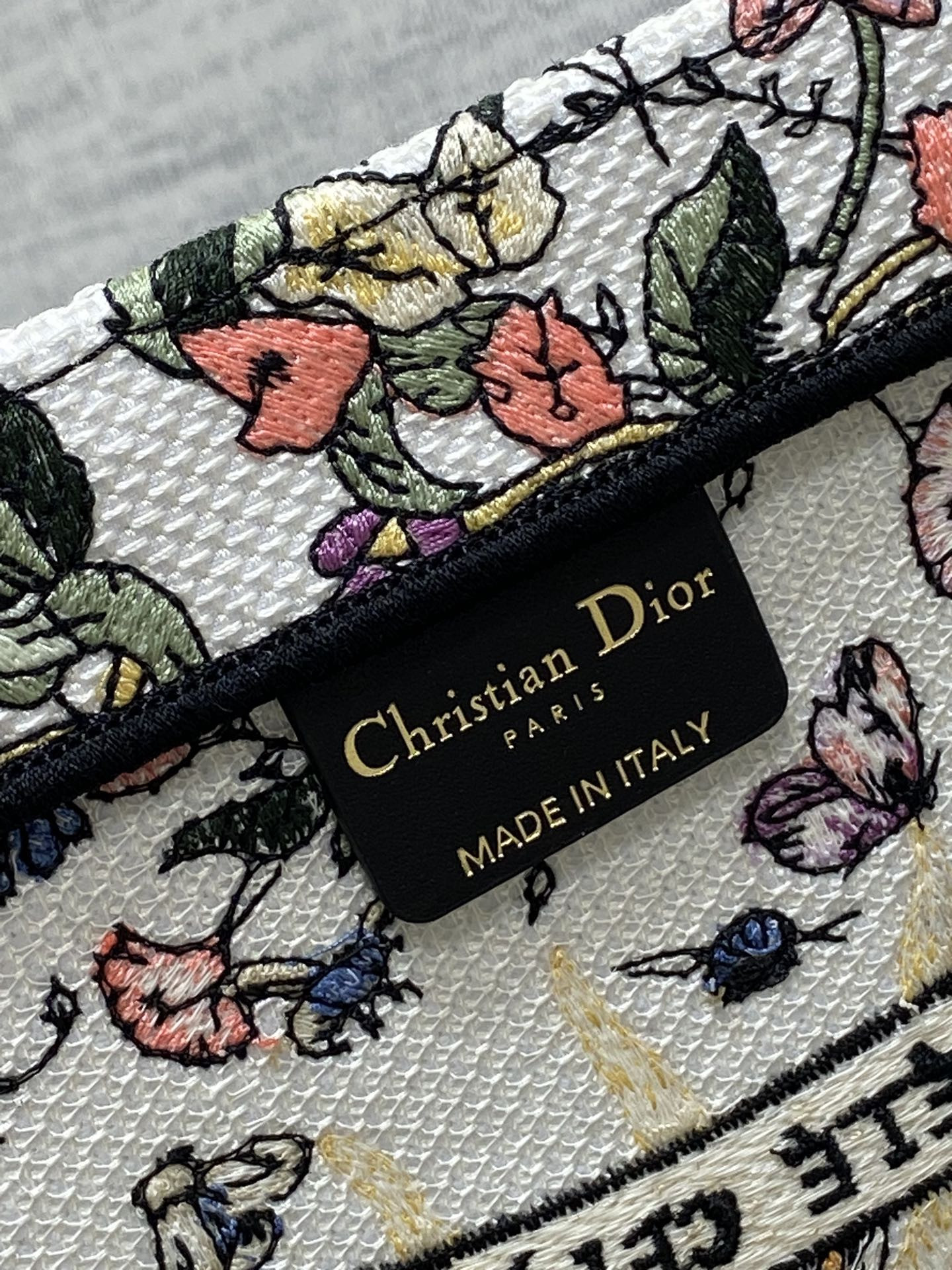 D*0r Book Tote  Ecru Multicolor 42x18x35cm