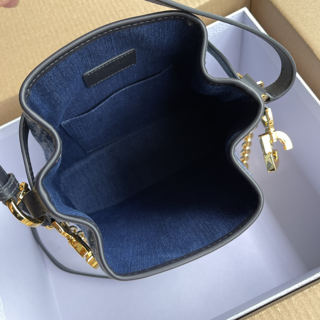 D*0r Amber 30Montaigne 24.5×25×11cm