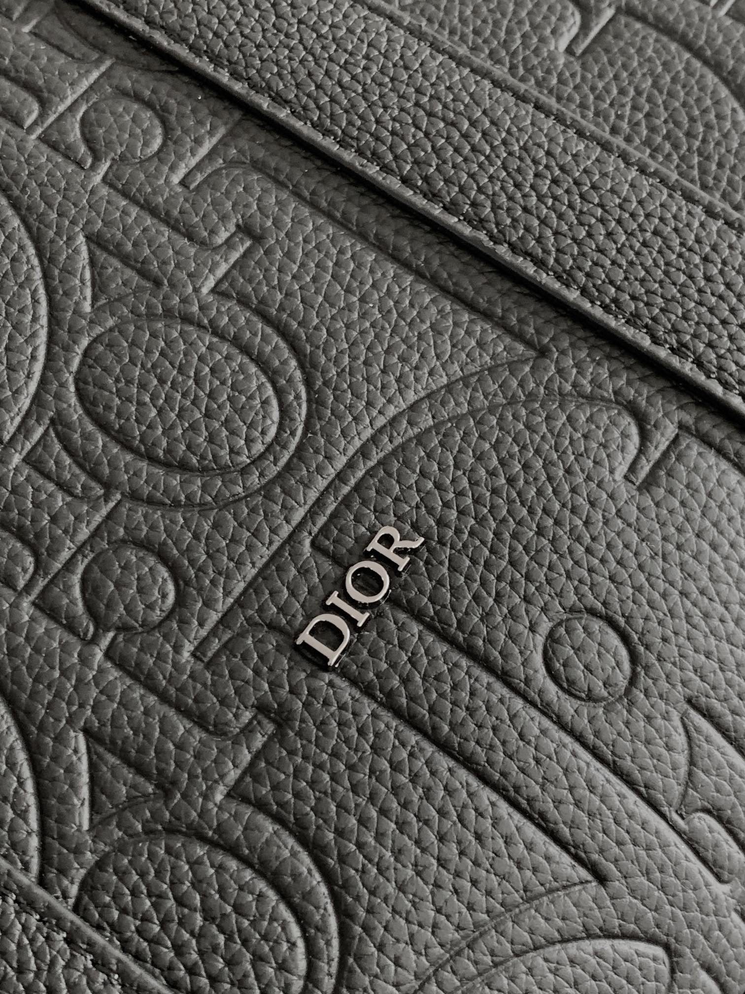 D*0r Weekender 40 Black D*0r Gravity Leather and Black Grained Calfskin  57.5 x 34.5 x 22 cm