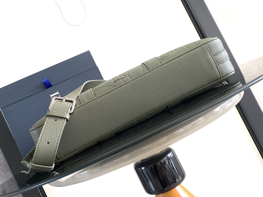 D*0r Briefcase Green D*0r Gravity Leather and Green Grained Calfskin 37 x 28 x 6 cm