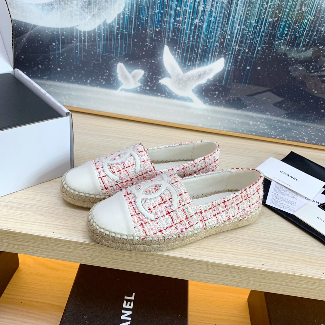 UA Ch*el ESPADRILLES