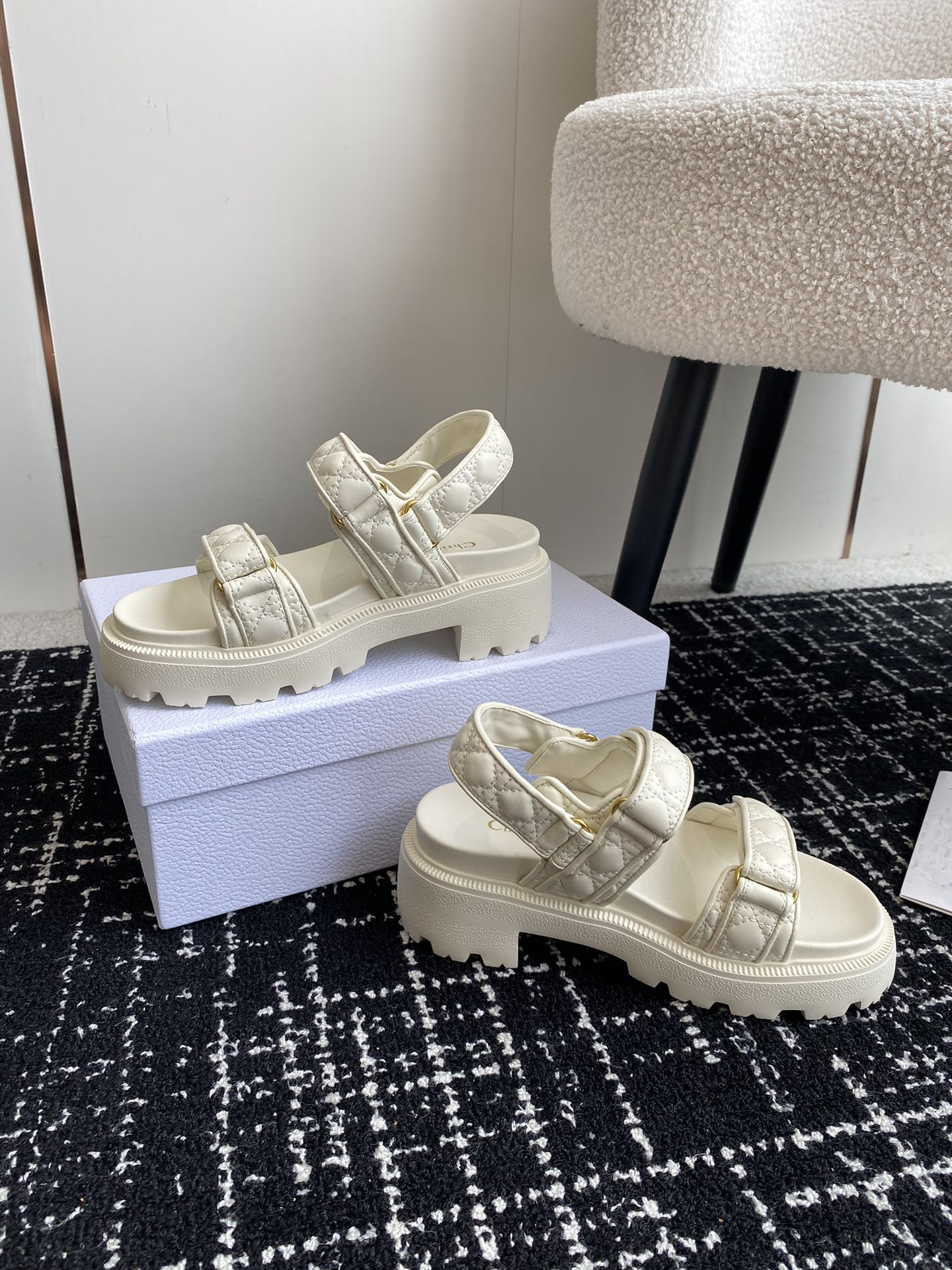 UA D*0ract Platform Sandal