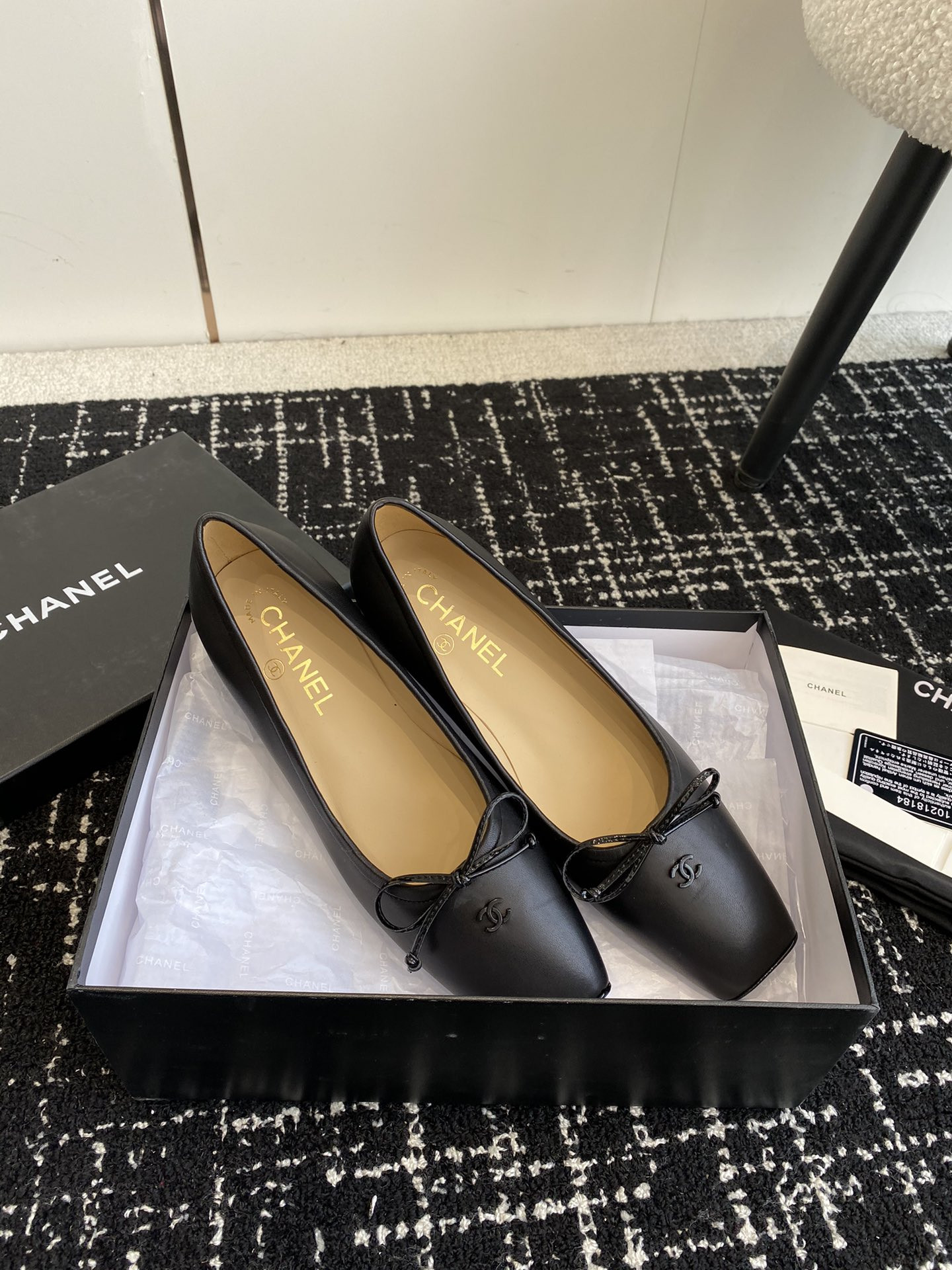 UA Ch*el VINTAGE BALLET FLATS