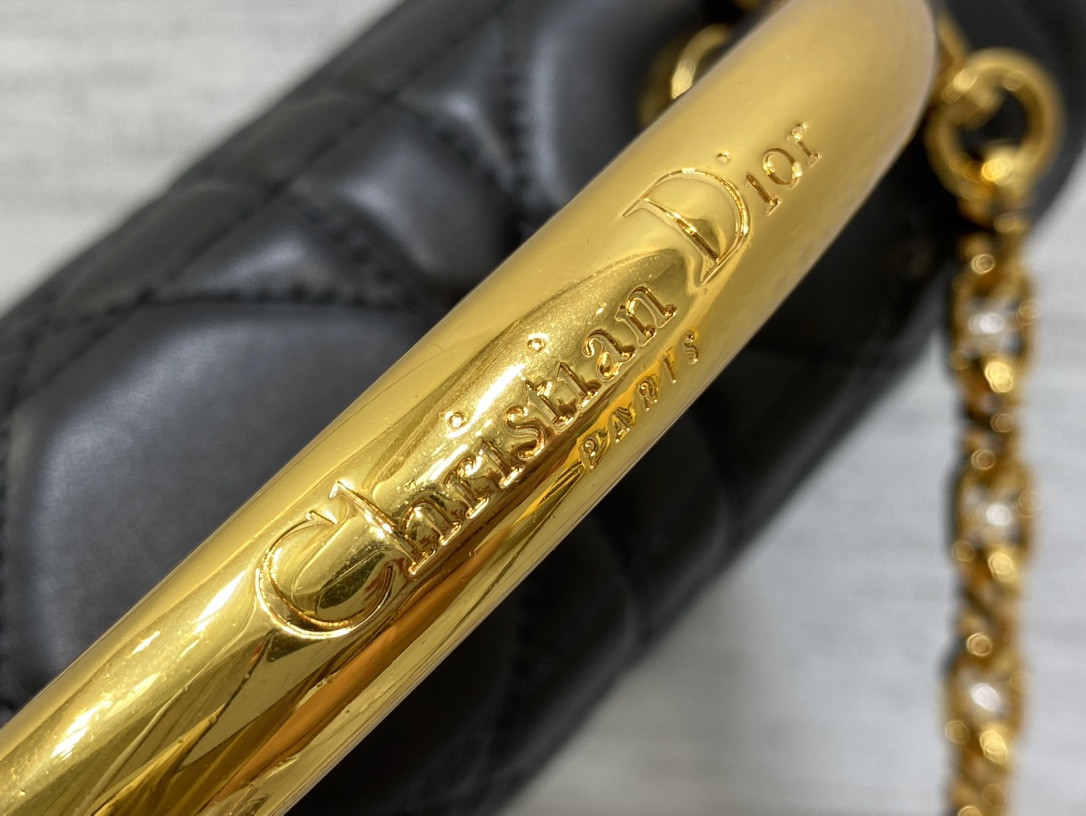 D*0r Medium D*0r Ange Bag Black Macrocannage Calfskin 26 x 17 x 9 cm