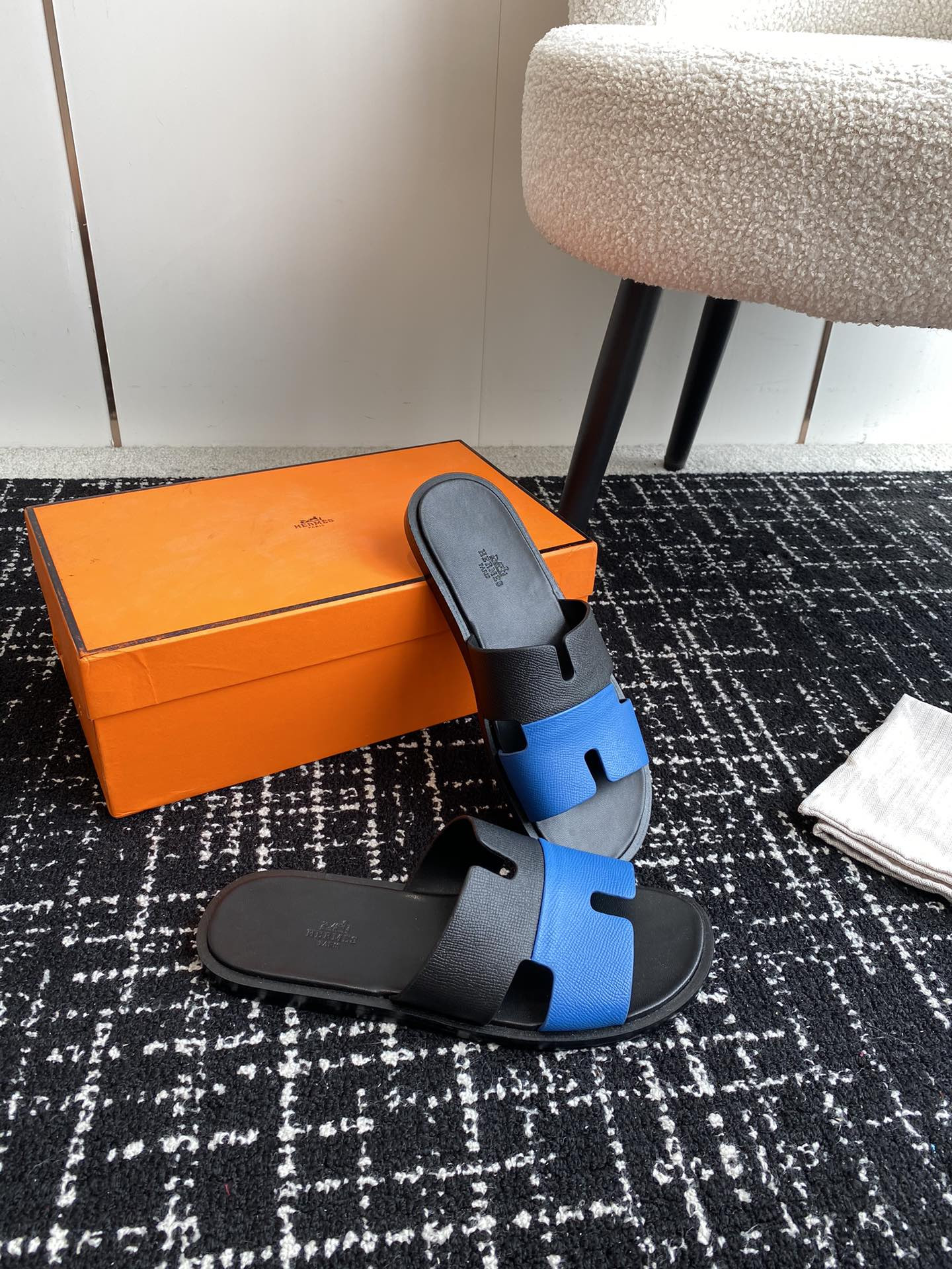 UA Hermès Izmir sandal