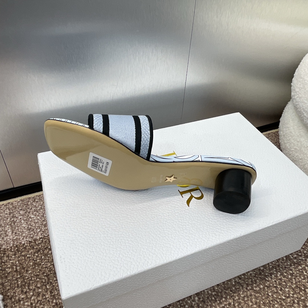 UA D*0r Dway Heeled Slide