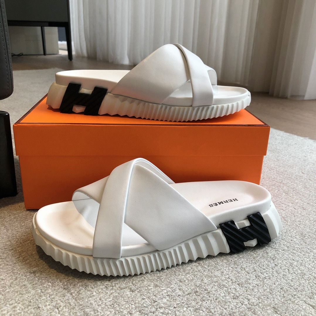 UA Hermès Infra sandal