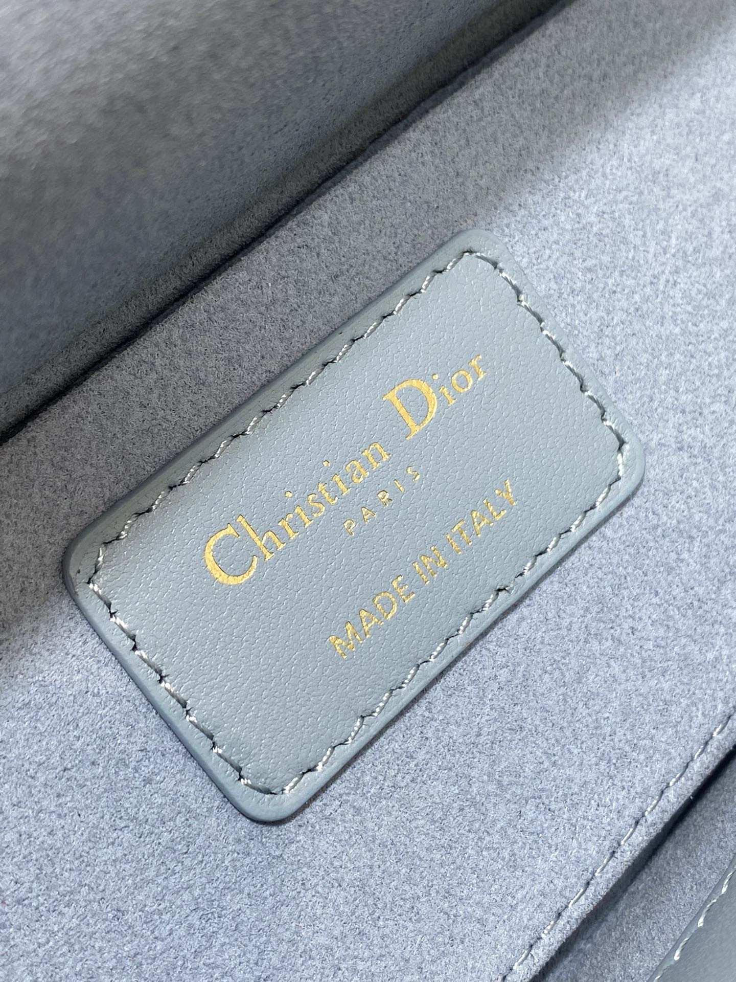 D*0r SAMLL D-JOY BAG 22.5 x 6 x 11.5CM