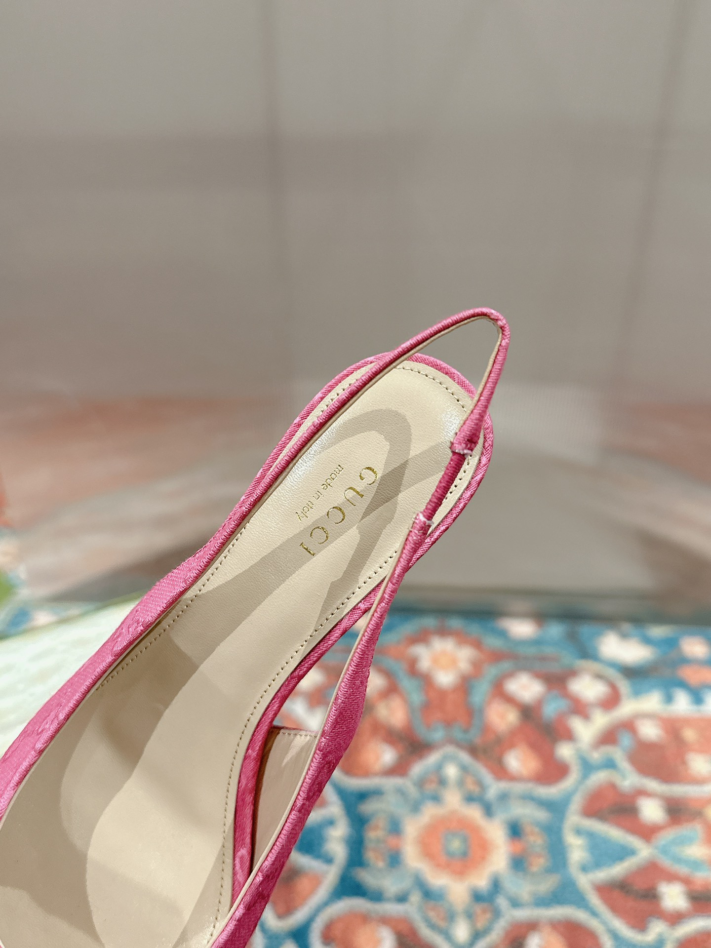 UA G*u*i HORSEBIT SLINGBACK PUMP LOW HEEL