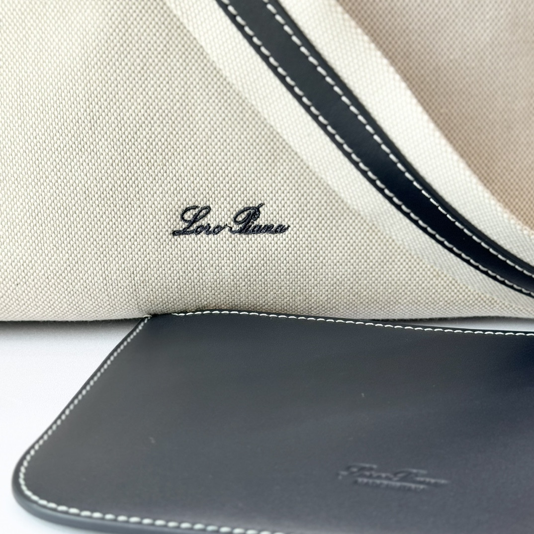 L**o p*ana Large Bale Bag 24 x 20 x 27 cm