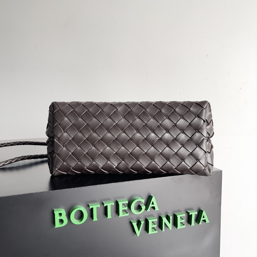 Bo*te*ga Ve*ne*ta Small Andiamo 25x22x10.5cm