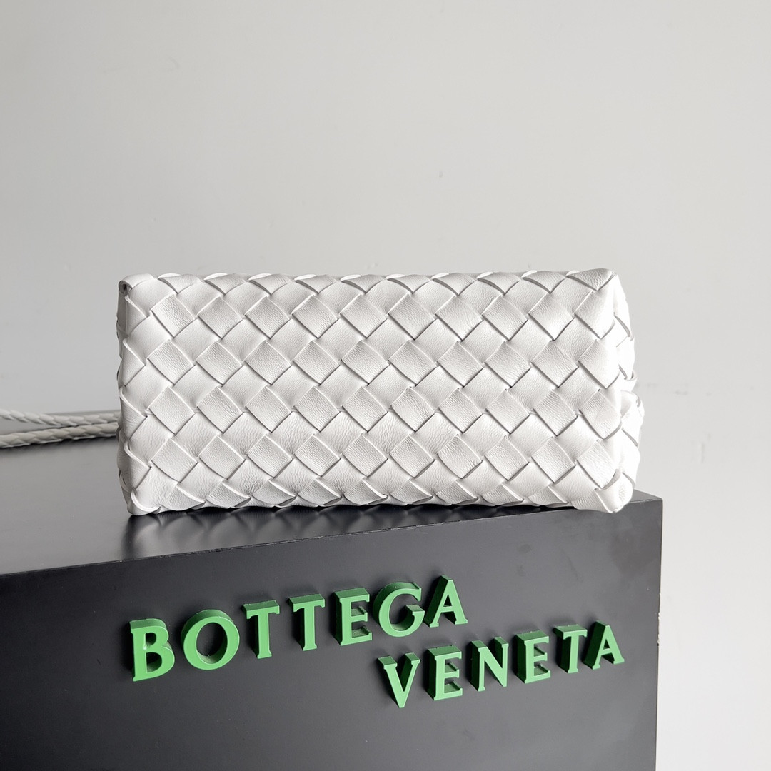 Bo*te*ga Ve*ne*ta Small Andiamo 25x22x10.5cm