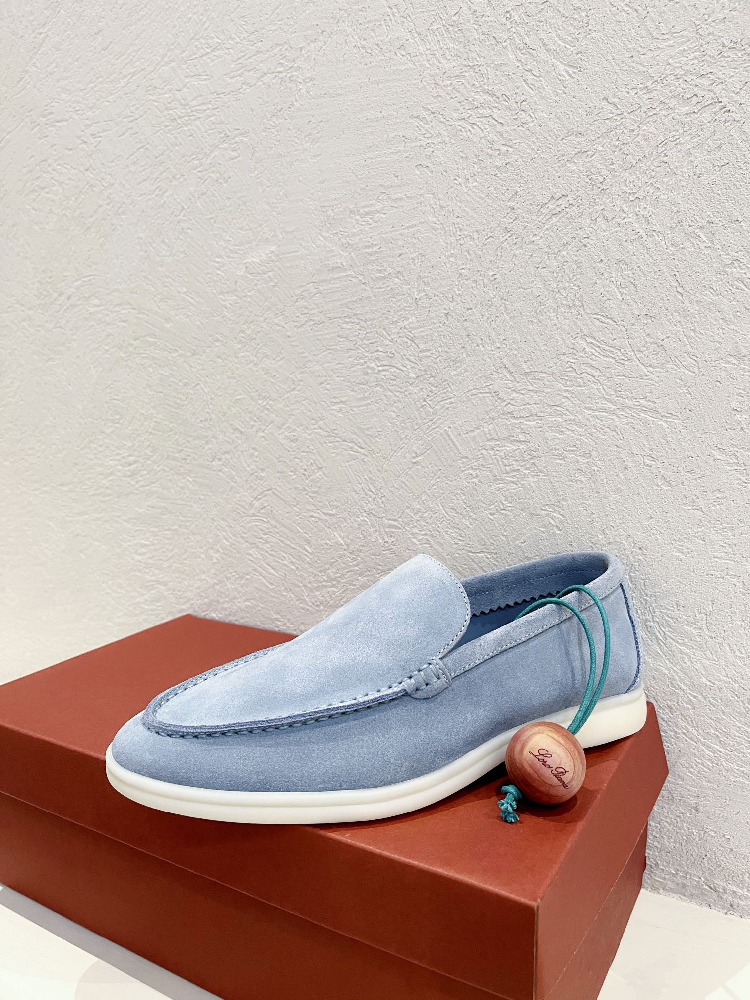 UA L**o p*ana Summer Walk Loafers