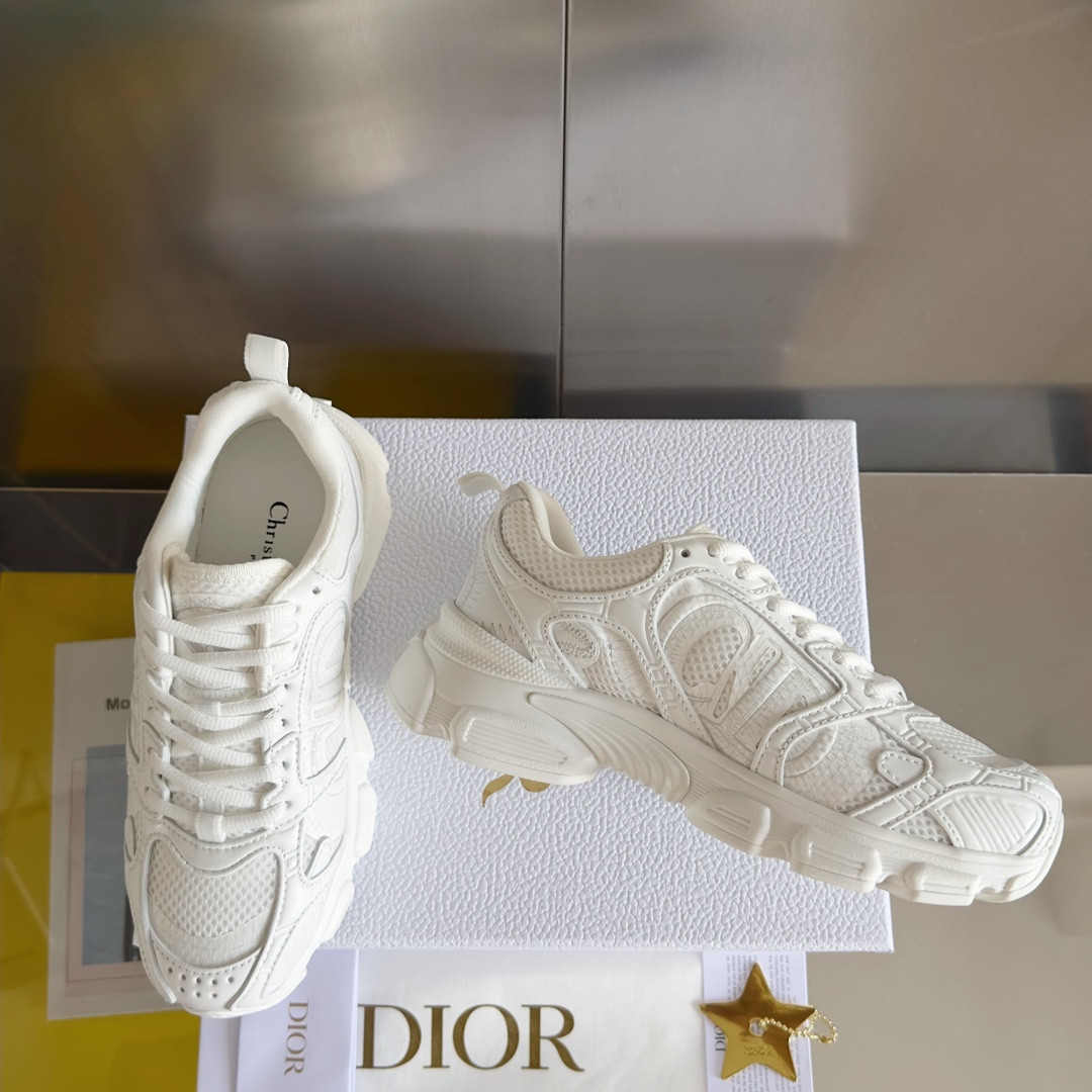 UA D*0r Chrono Sneaker